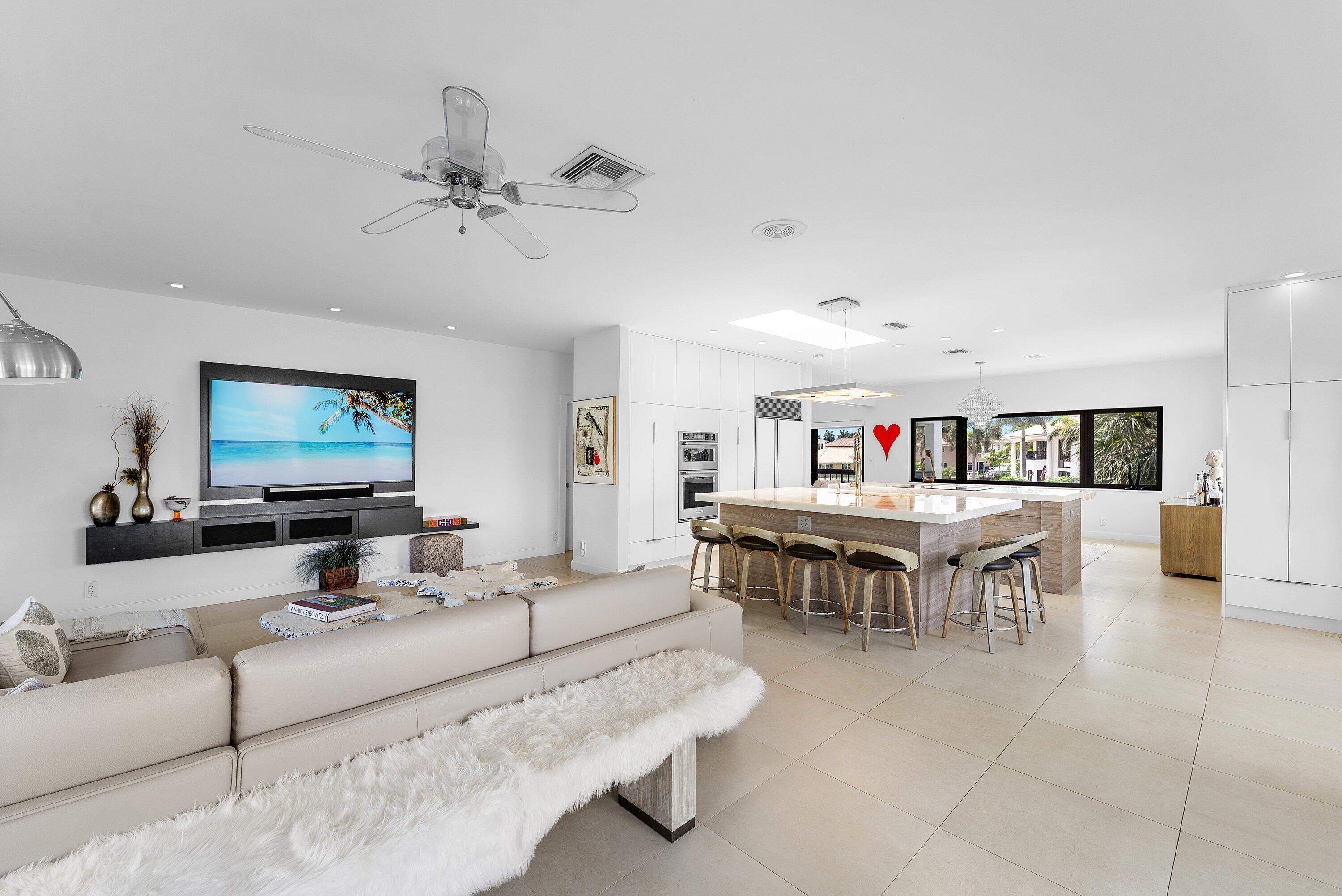 1102 Highland Beach Drive Unit: 2w