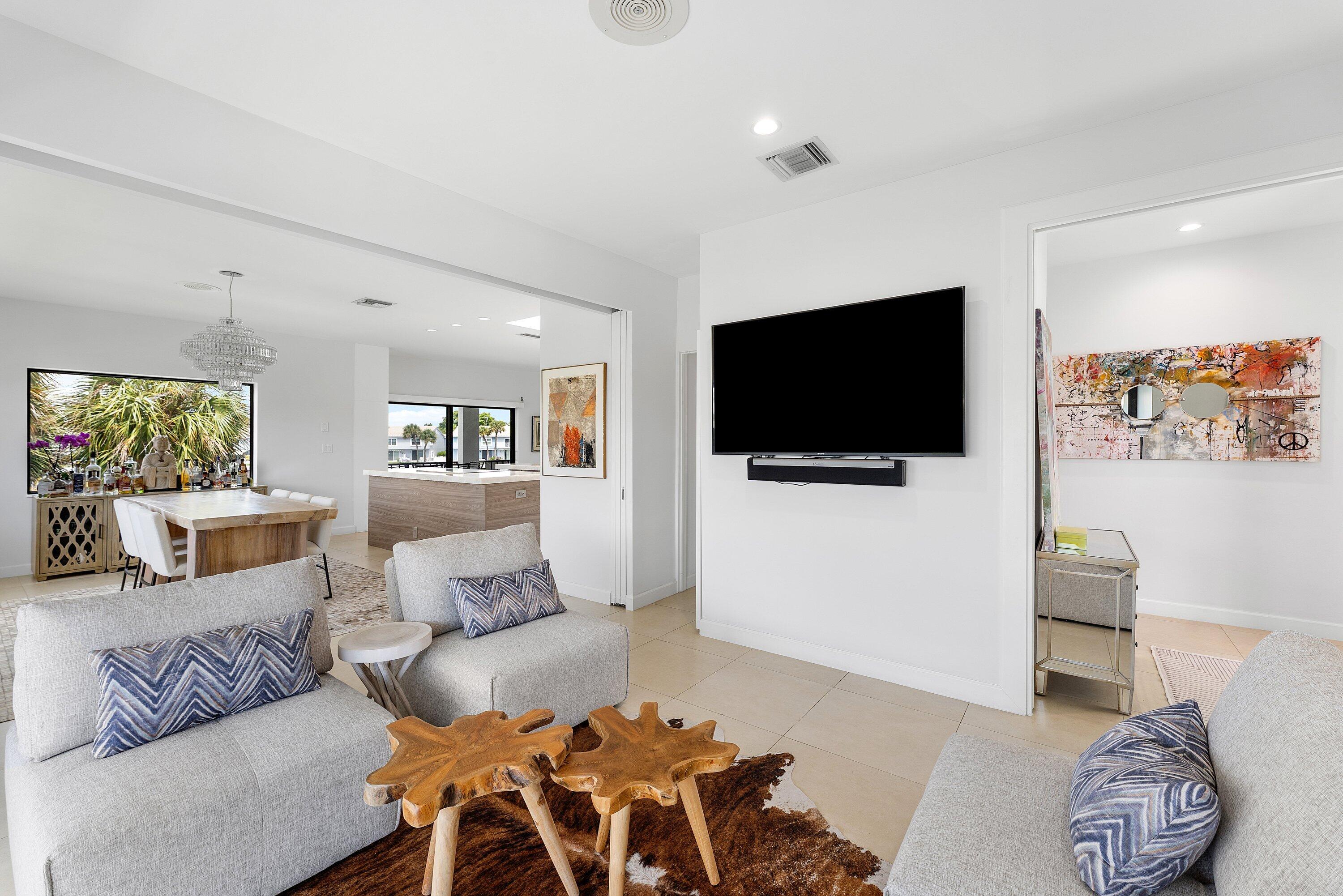 1102 Highland Beach Drive Unit: 2w
