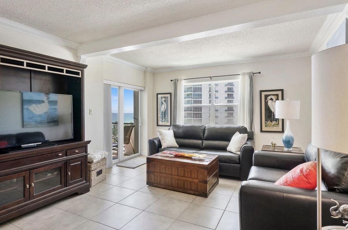 1500 S Ocean Boulevard 706, Lauderdale-By-The-Sea Unit: 706