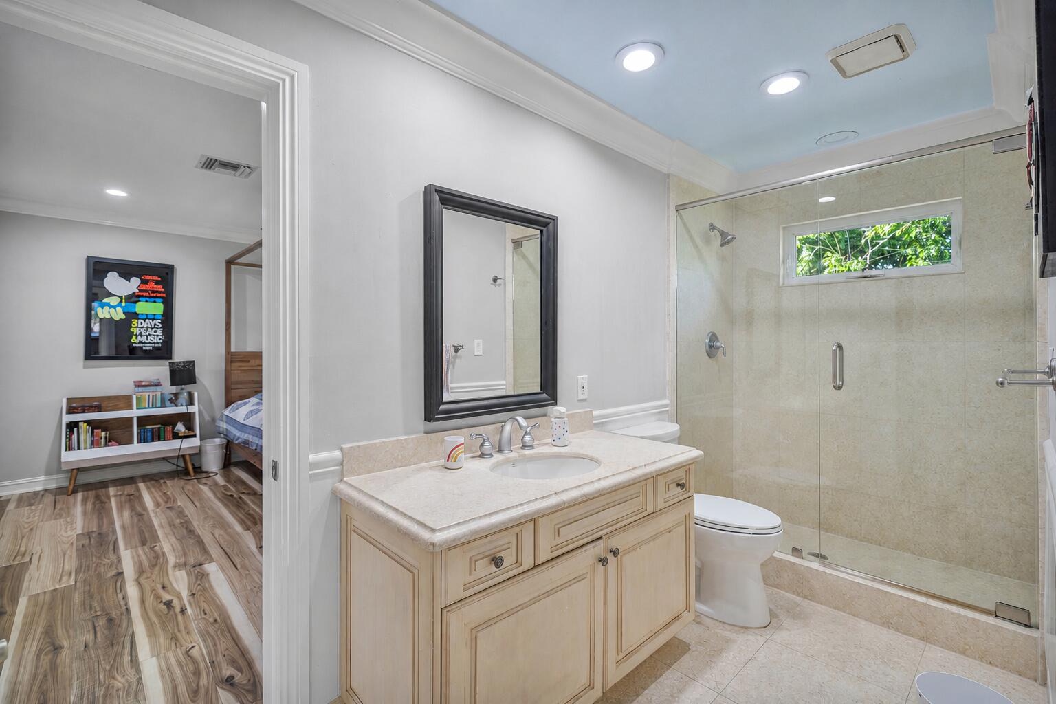 6541 Timber Lane