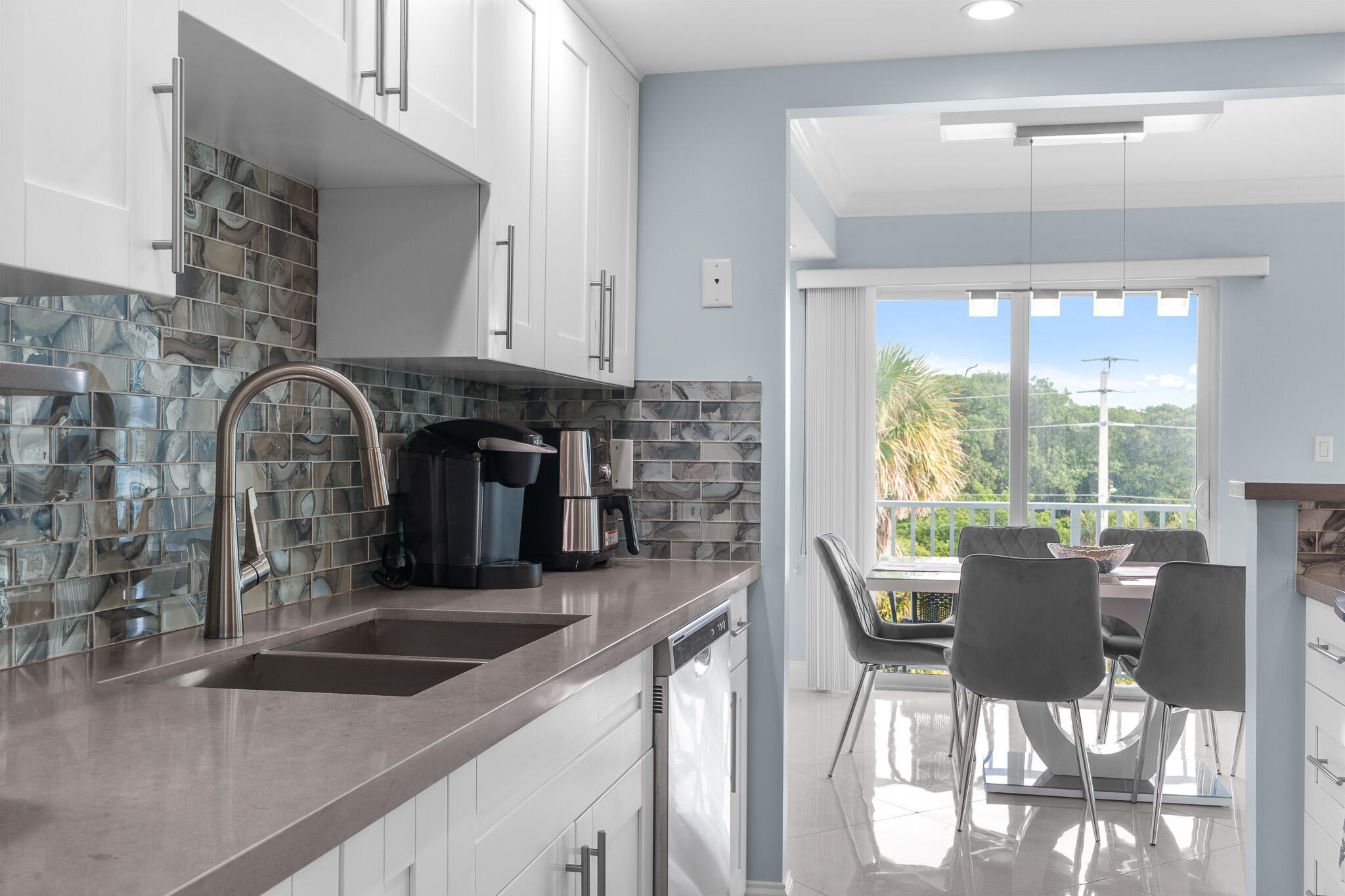 950 Ponce De Leon Road 401