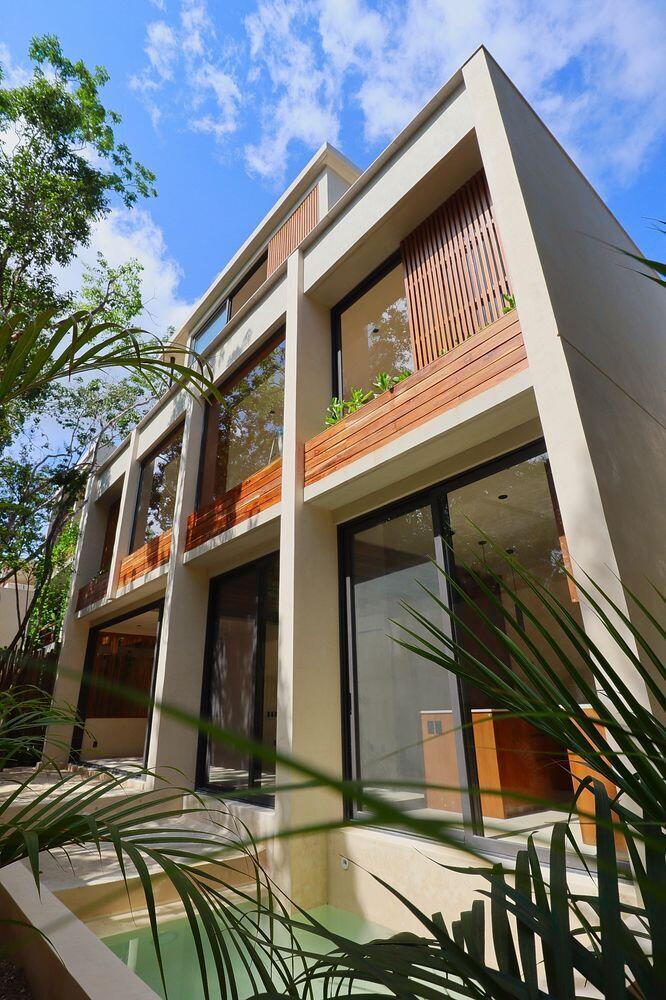 Amari 10 Avenida Norte & Calle Palma 1l Selva