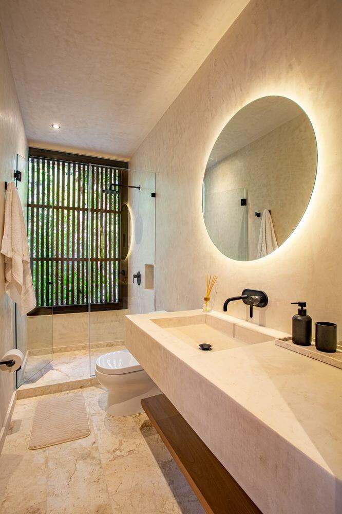 Amari 10 Avenida Norte & Calle Palma 1l Selva