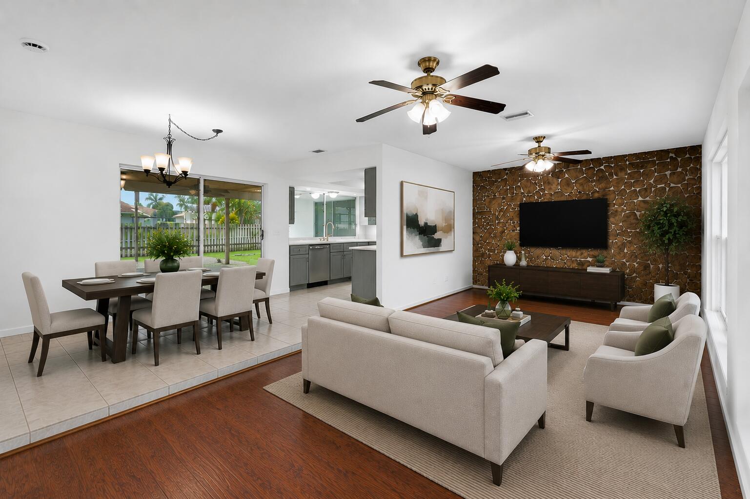 31 W Coconut Drive