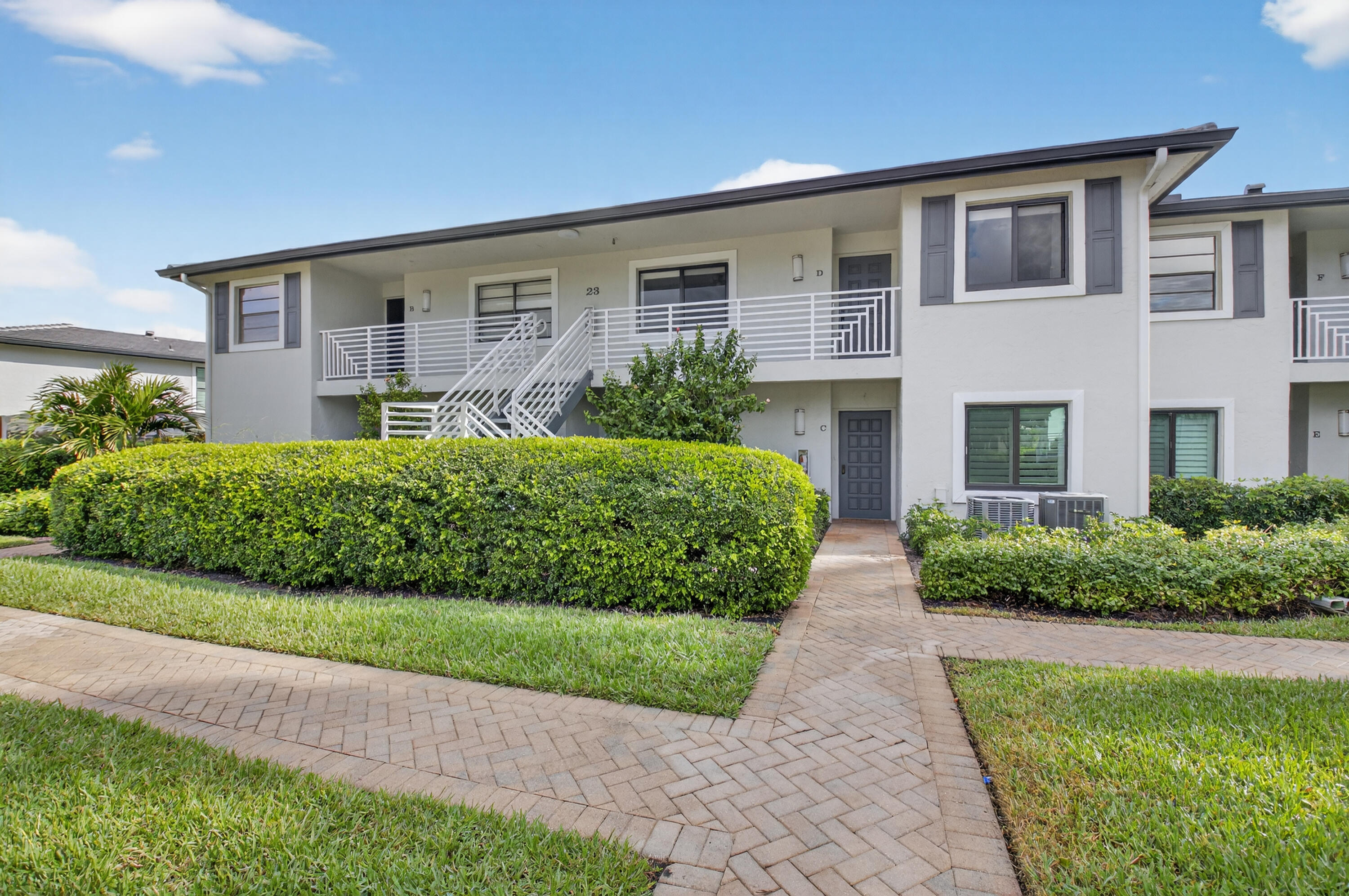 23 Southport Lane D