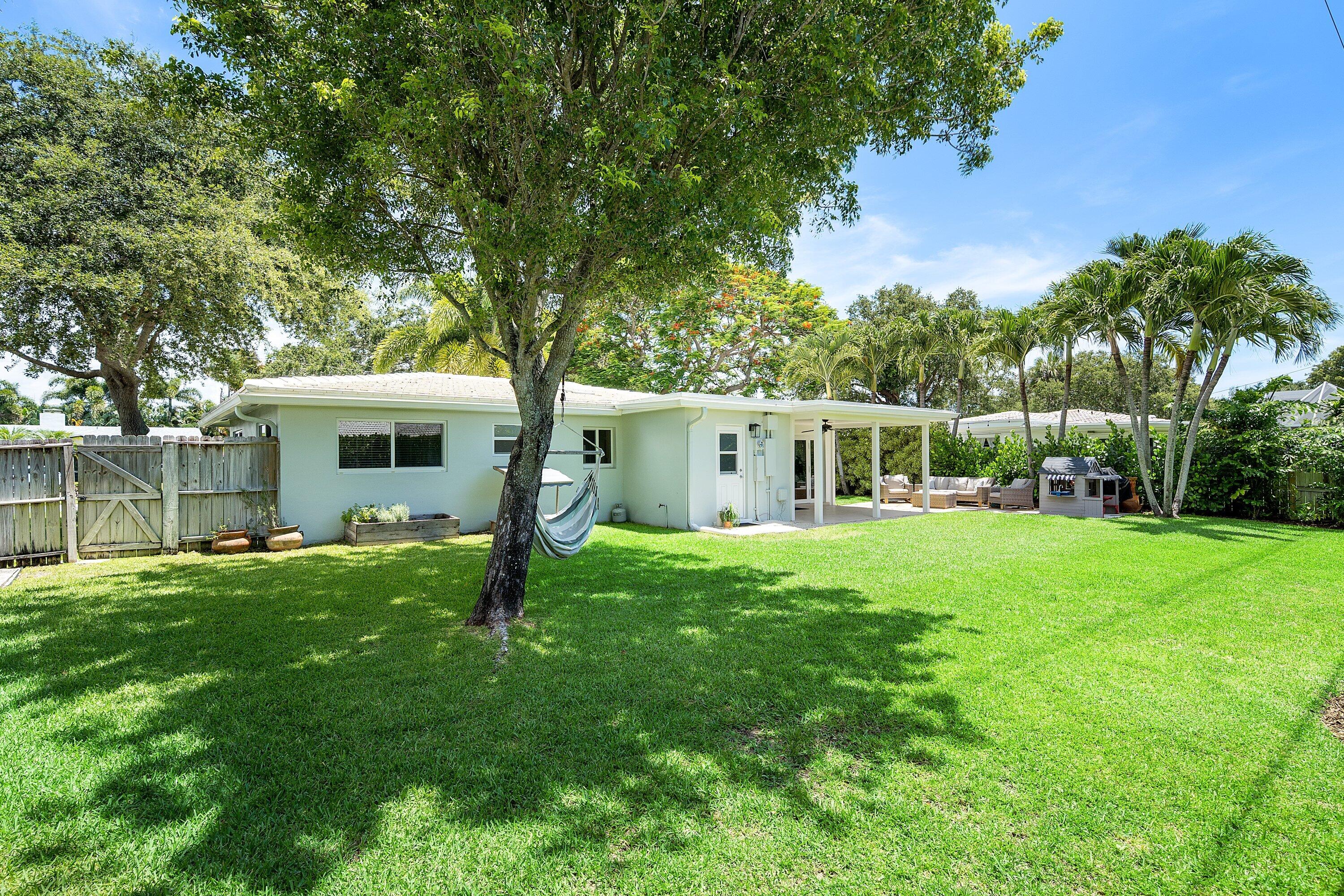 774 SW 7th Street