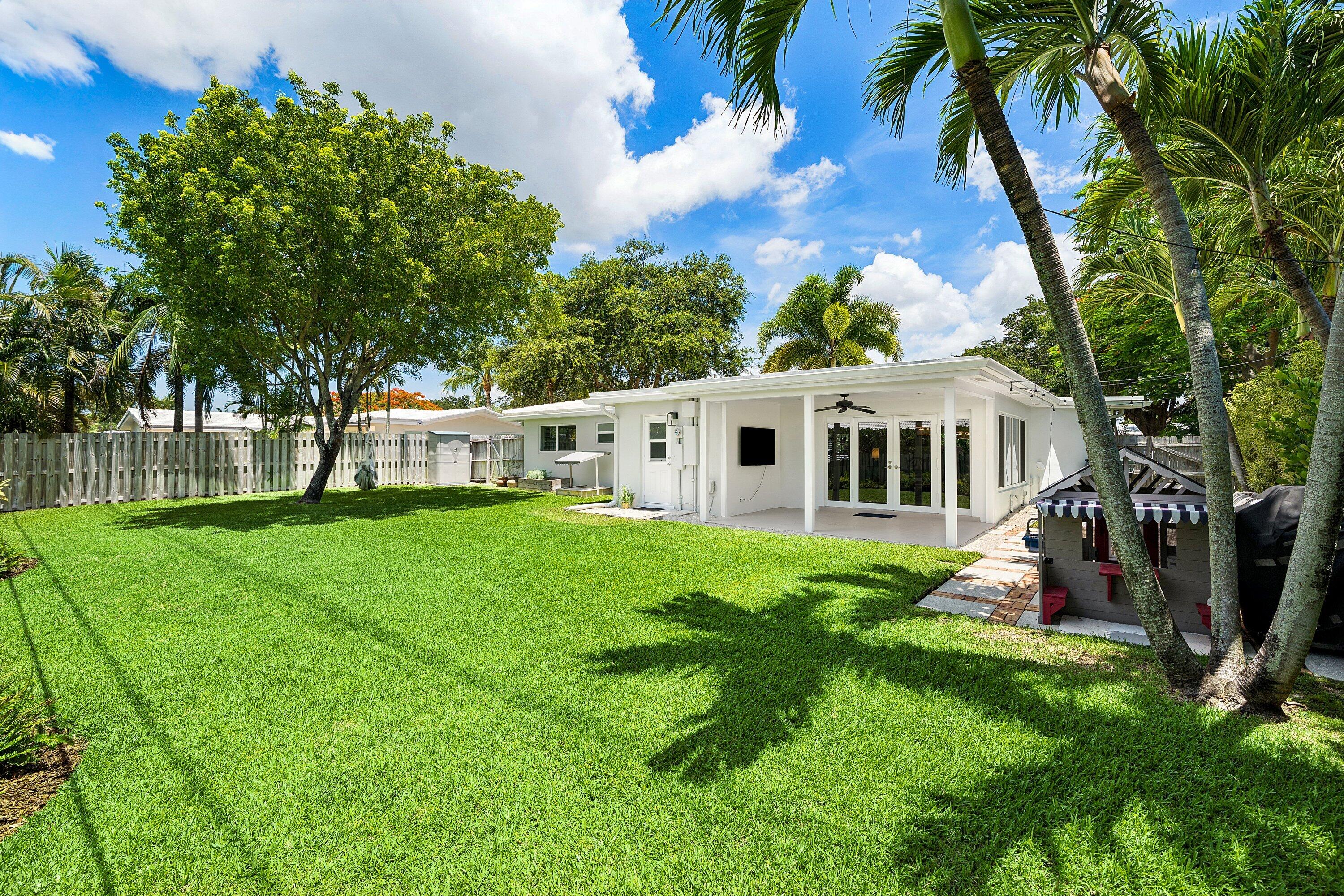 774 SW 7th Street