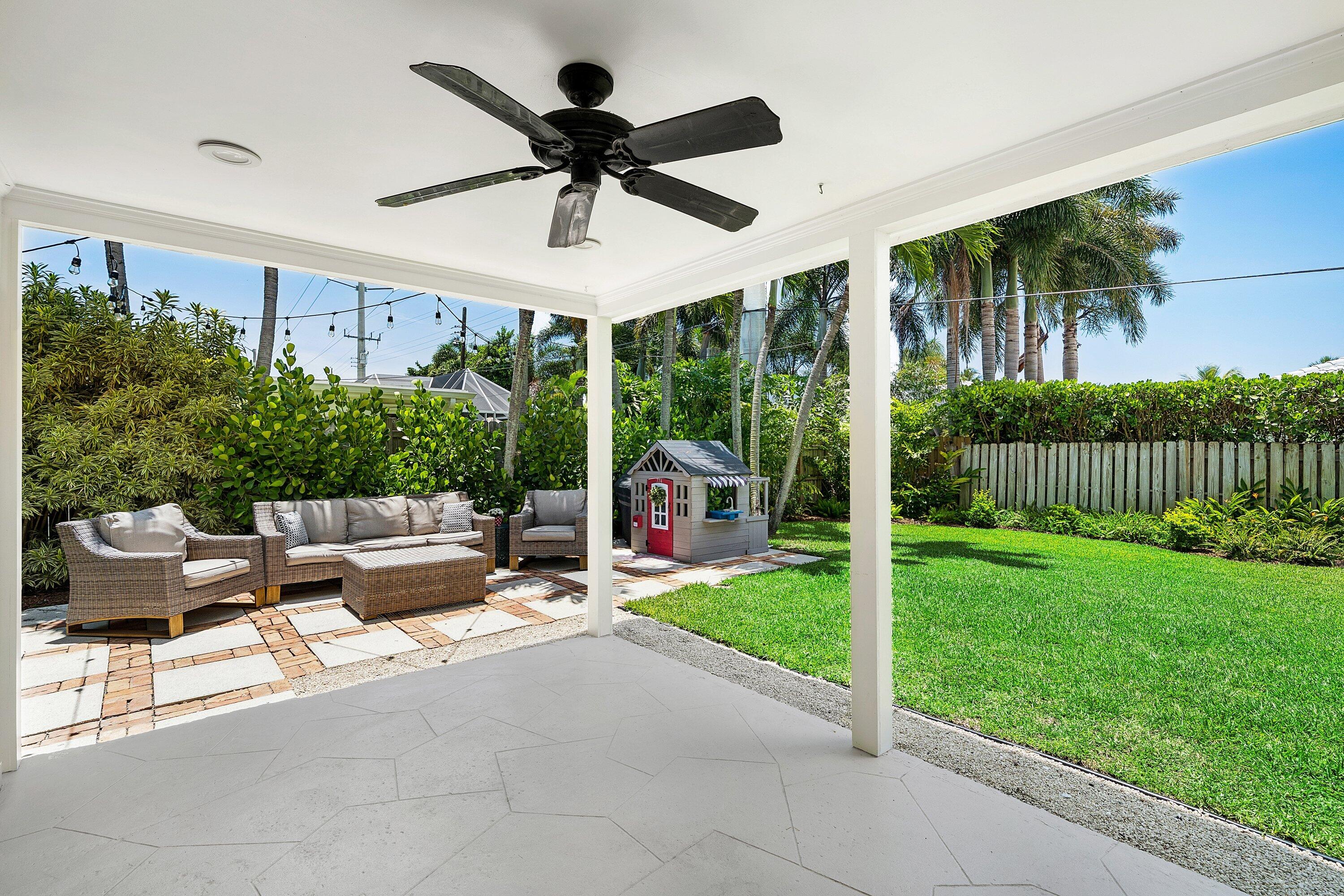 774 SW 7th Street