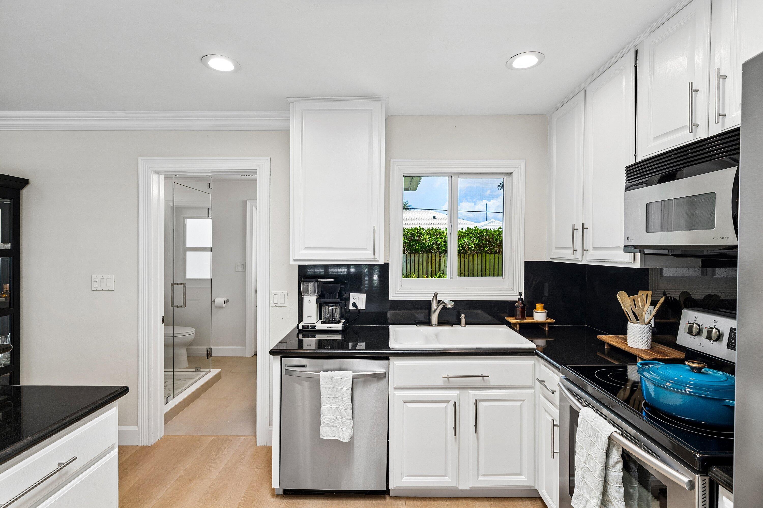 774 SW 7th Street