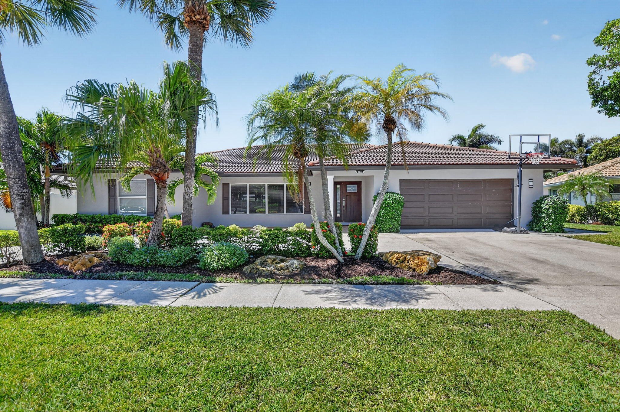 650 SW 16th Street