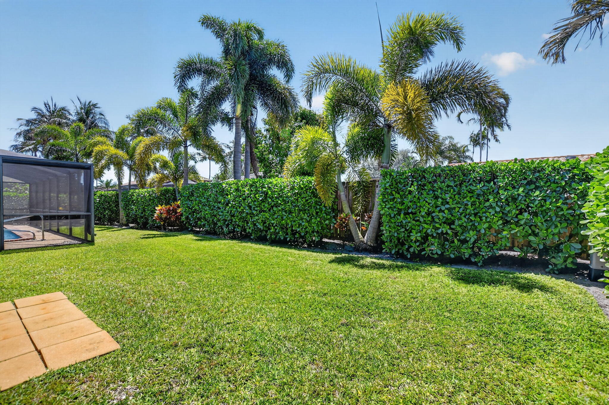 650 SW 16th Street