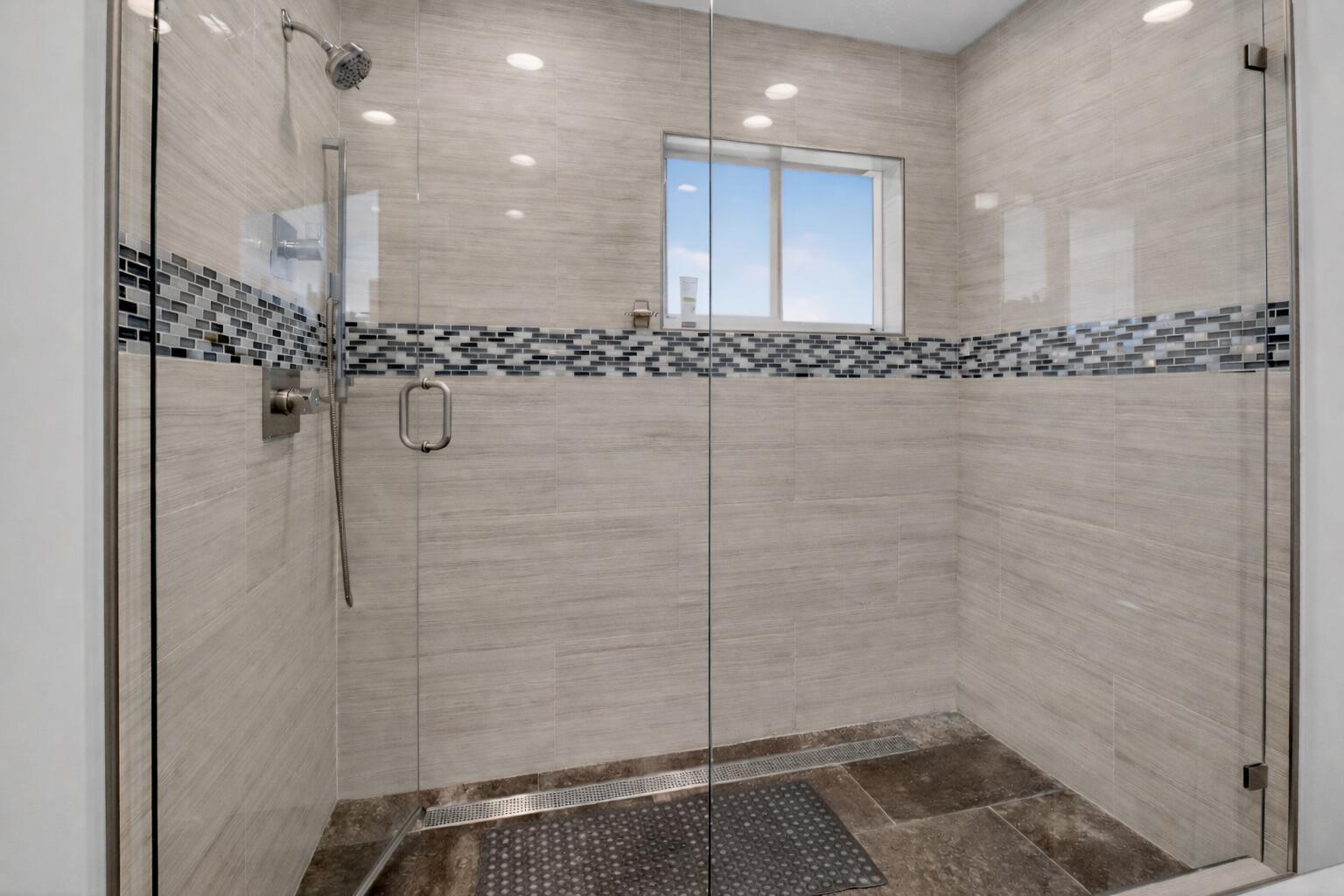 650 SW 16th Street