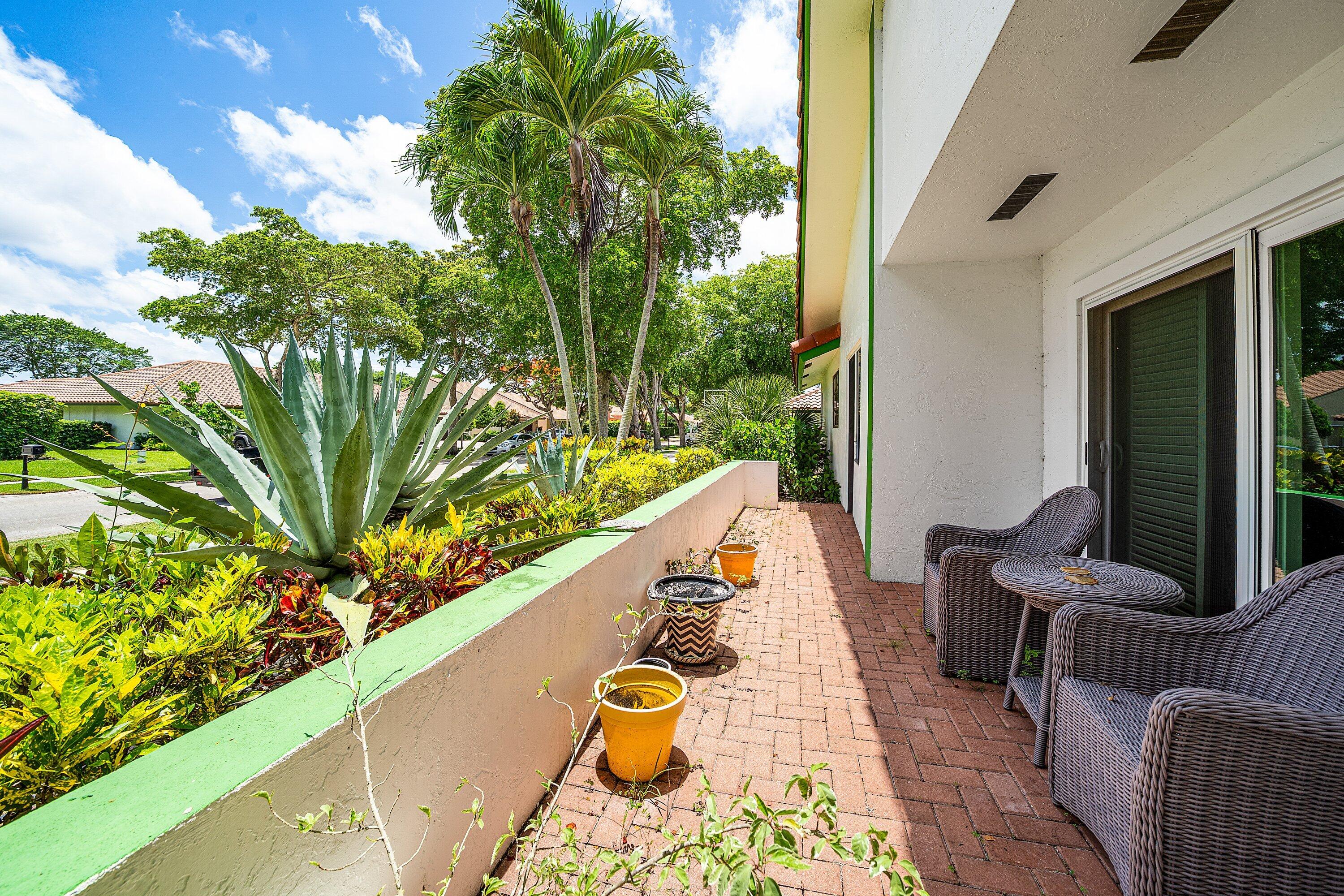 2601 NW 27th Terrace