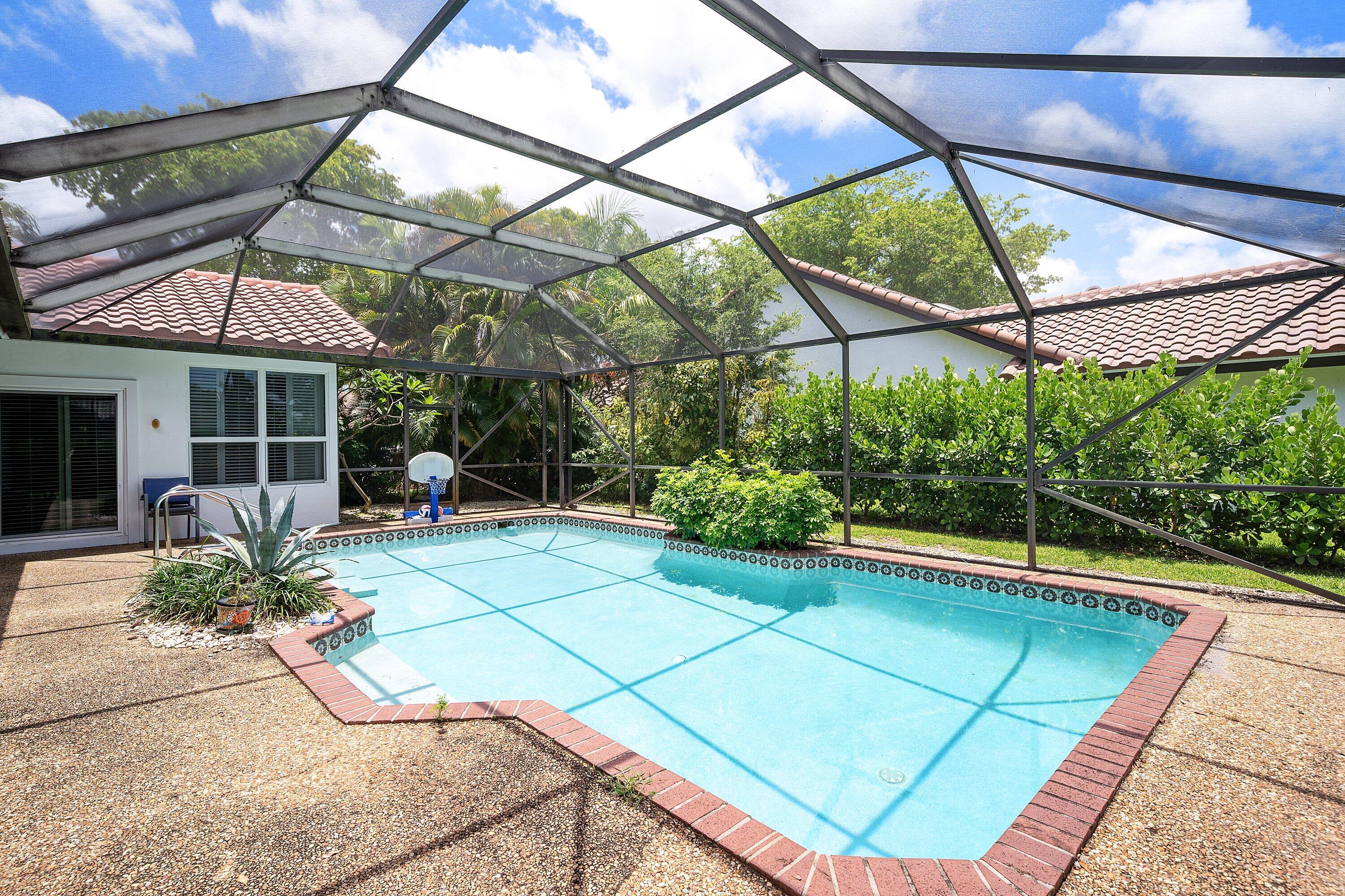 2601 NW 27th Terrace