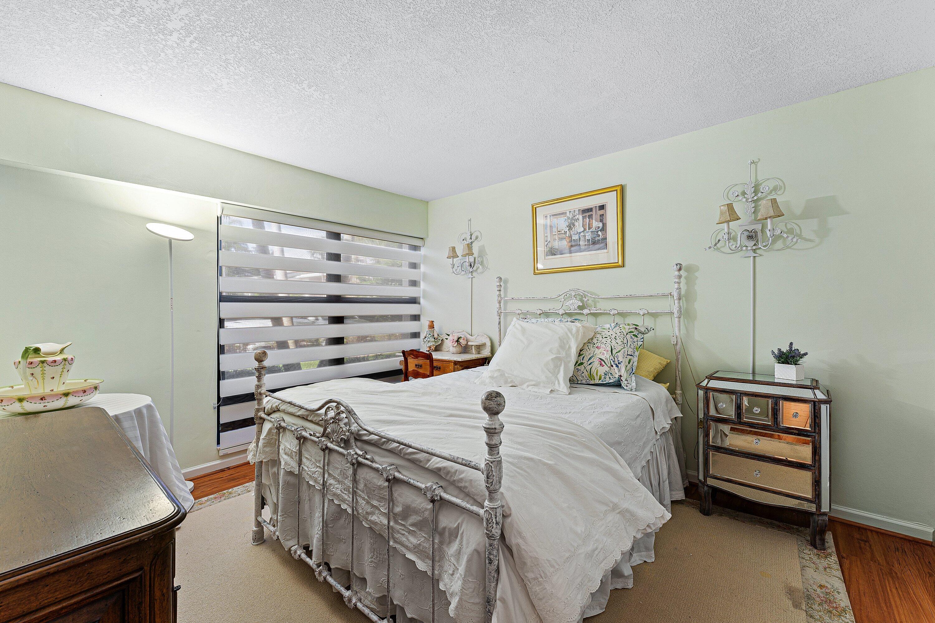 6864 Willow Wood Drive 405
