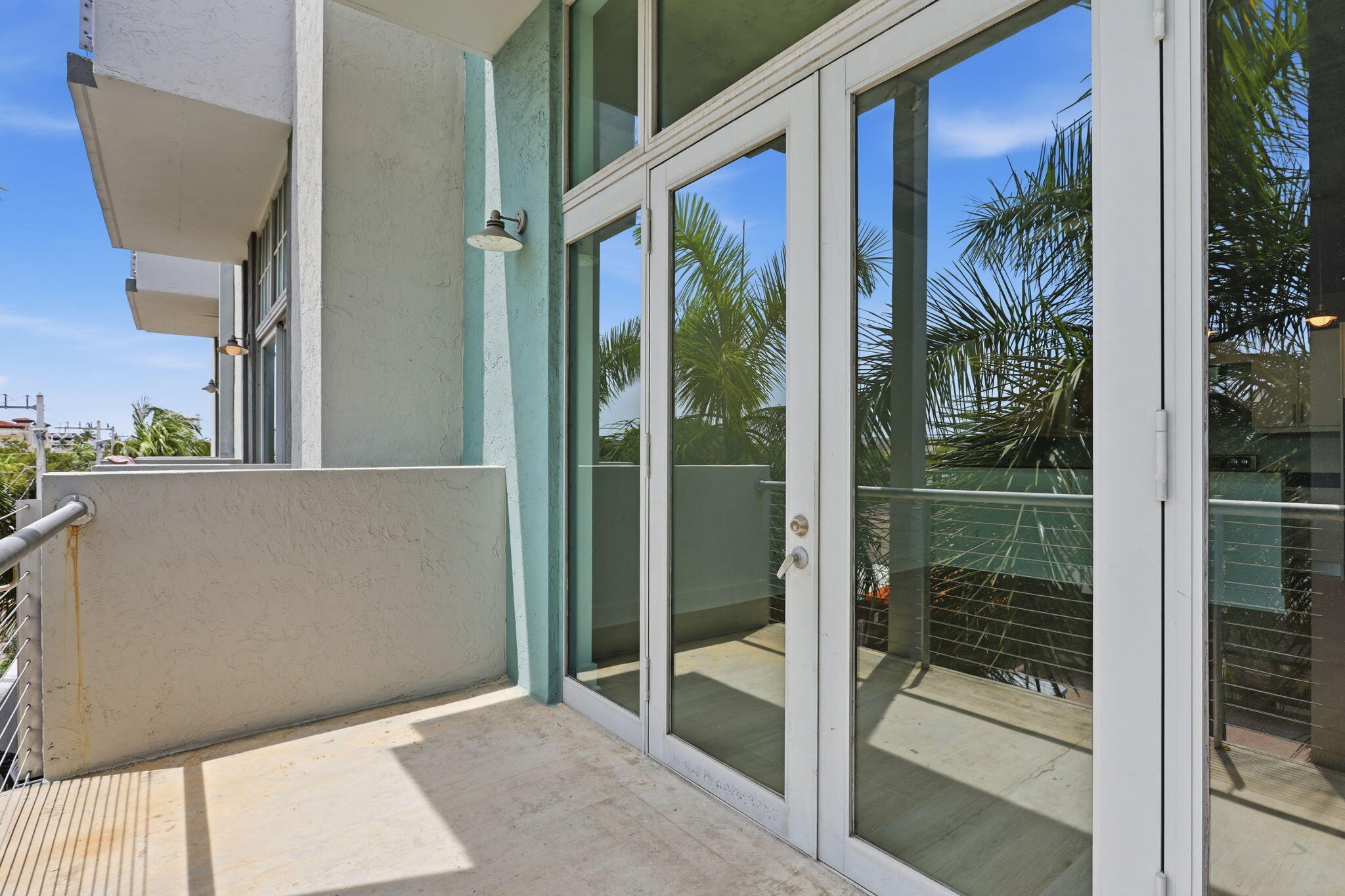 180 NE 4th Avenue 307