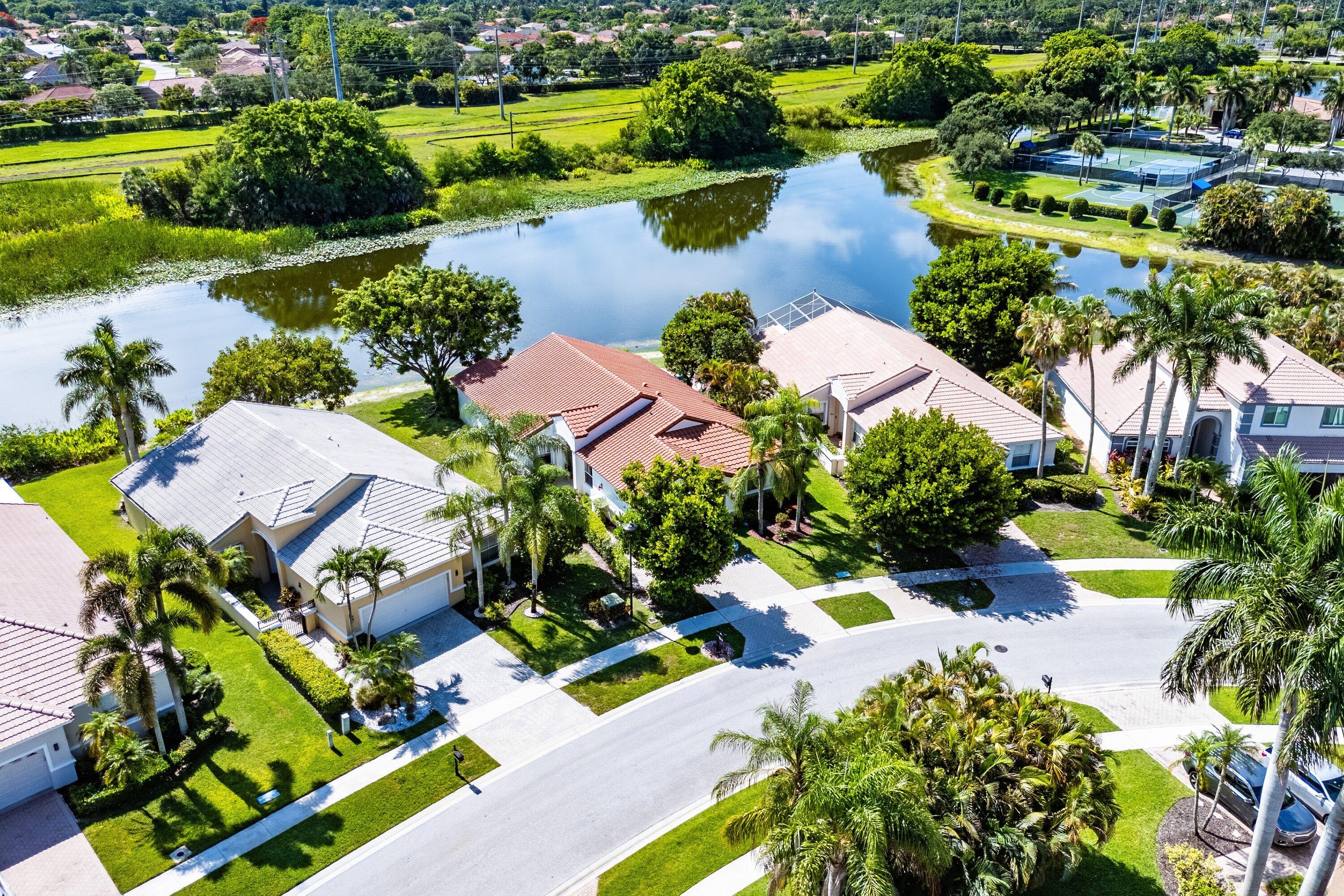 18724 Sea Turtle Lane
