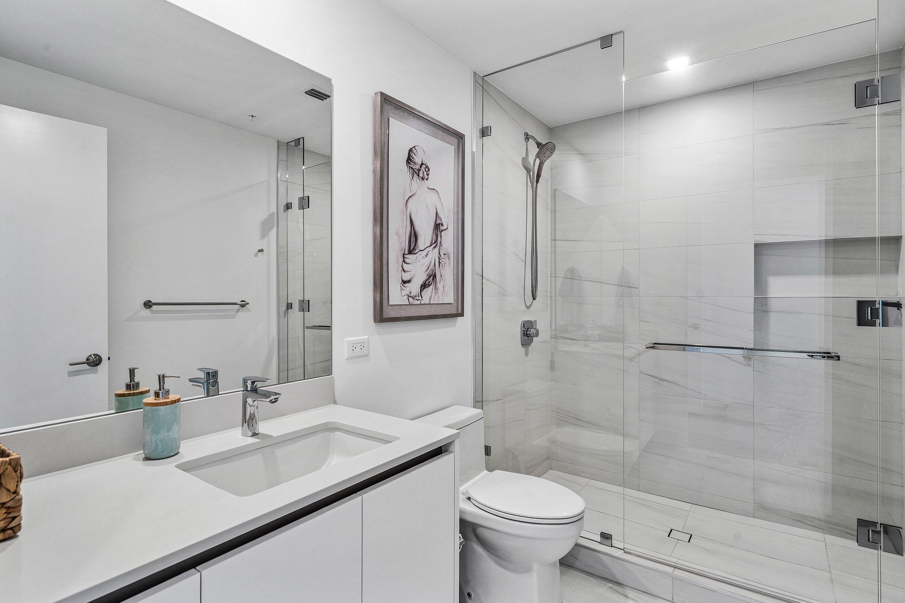 900 N Ocean Boulevard 1204