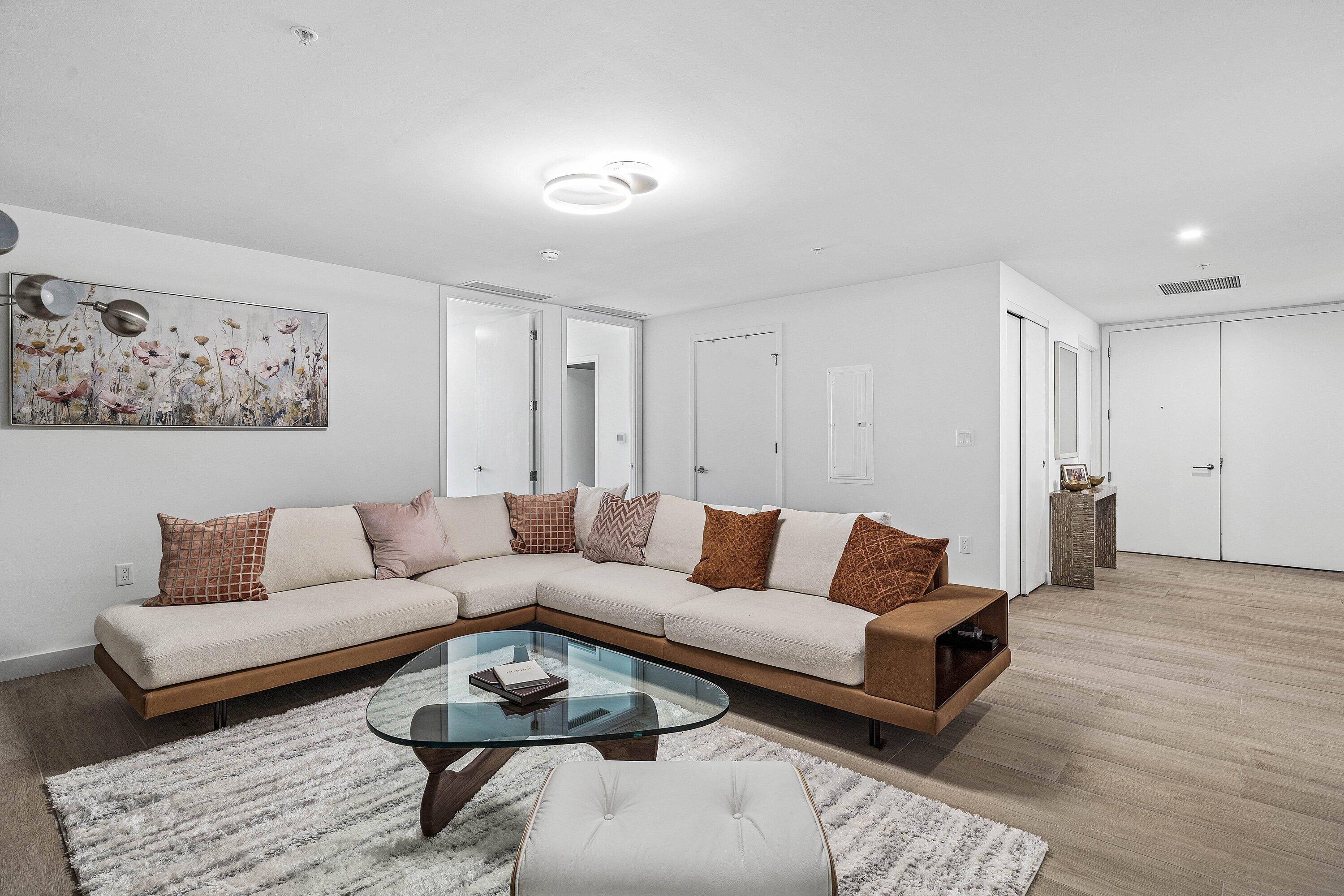 900 N Ocean Boulevard 1204