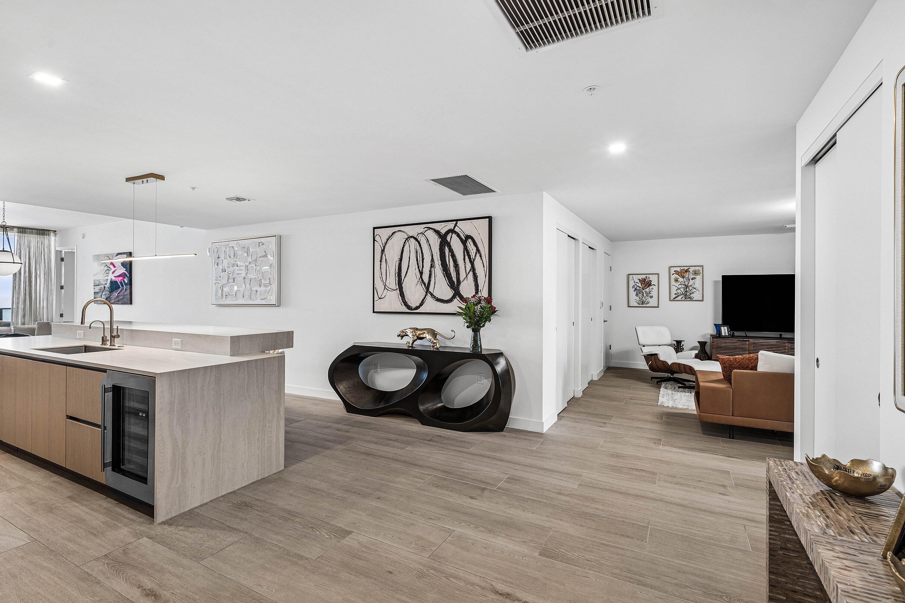 900 N Ocean Boulevard 1204
