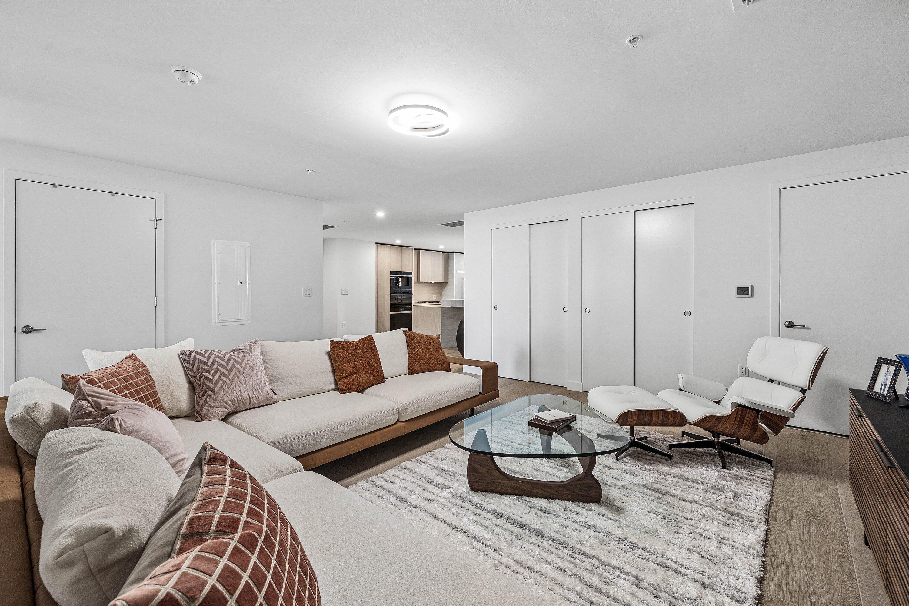 900 N Ocean Boulevard 1204