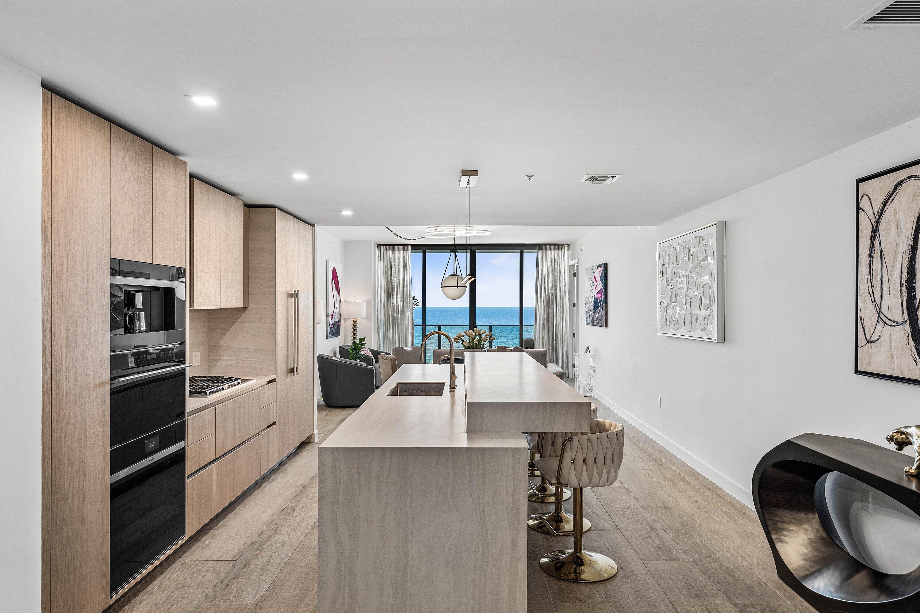 900 N Ocean Boulevard 1204