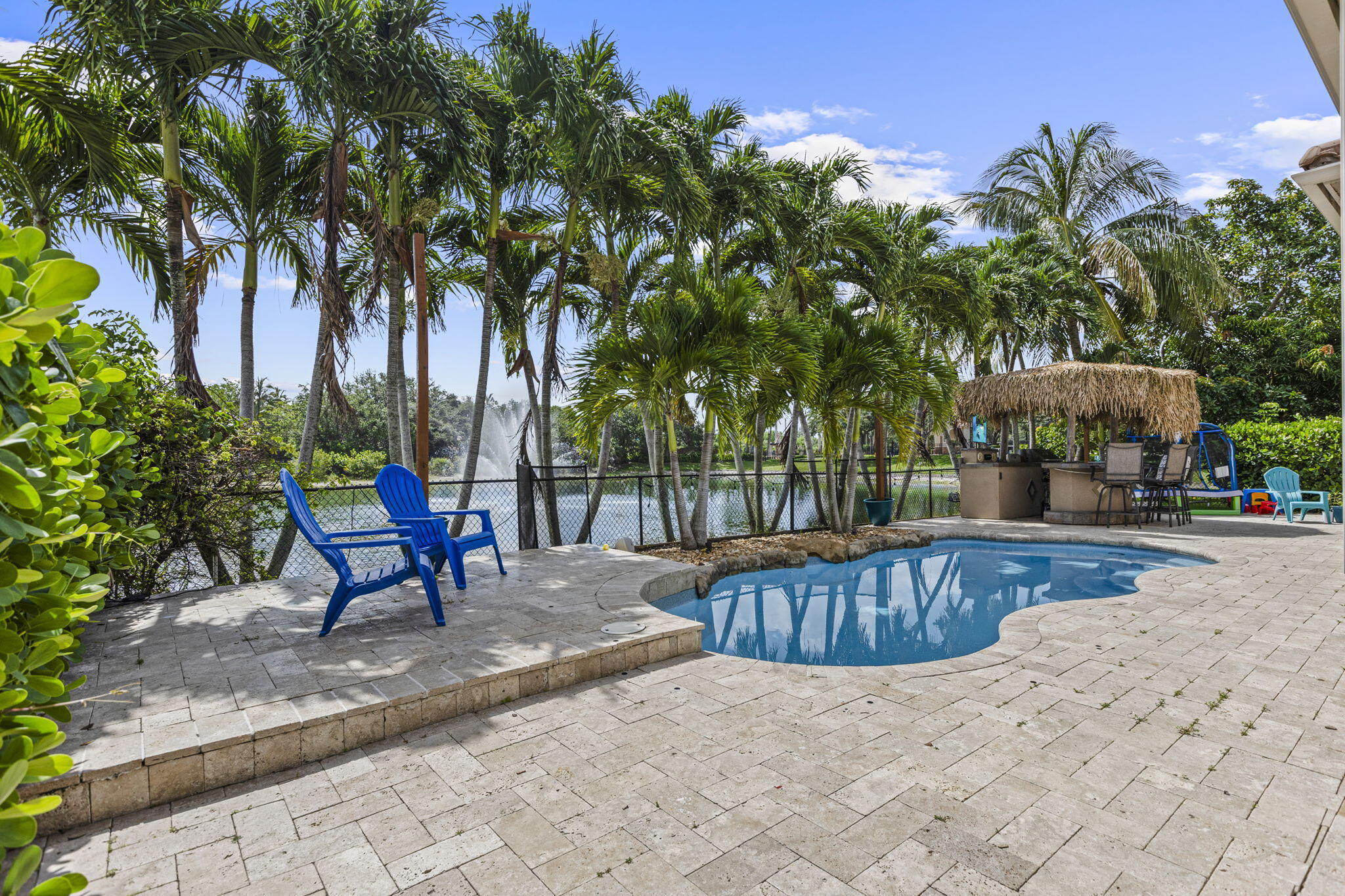 455 Cresta Circle