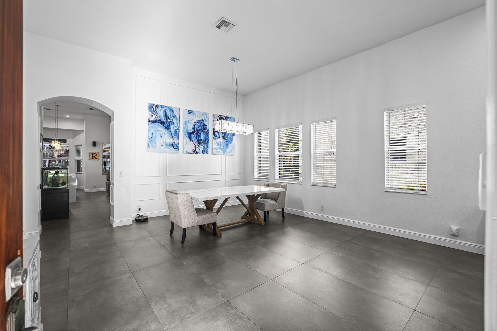 455 Cresta Circle