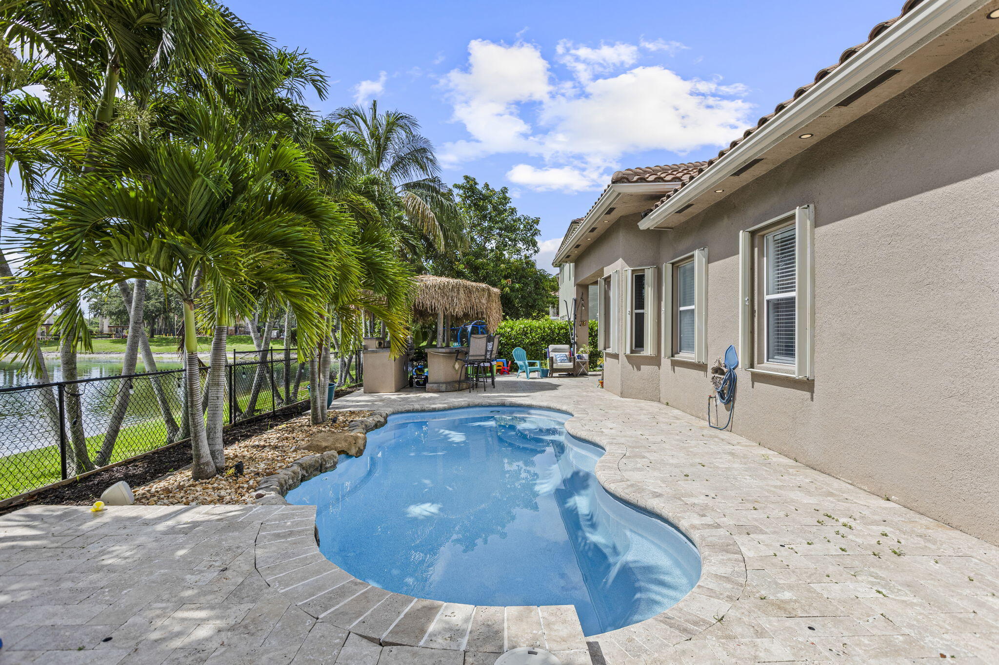 455 Cresta Circle