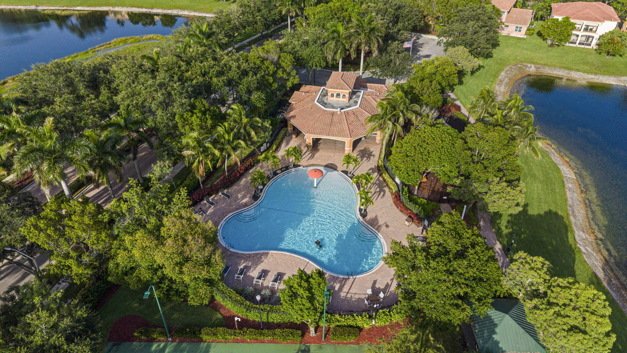 455 Cresta Circle