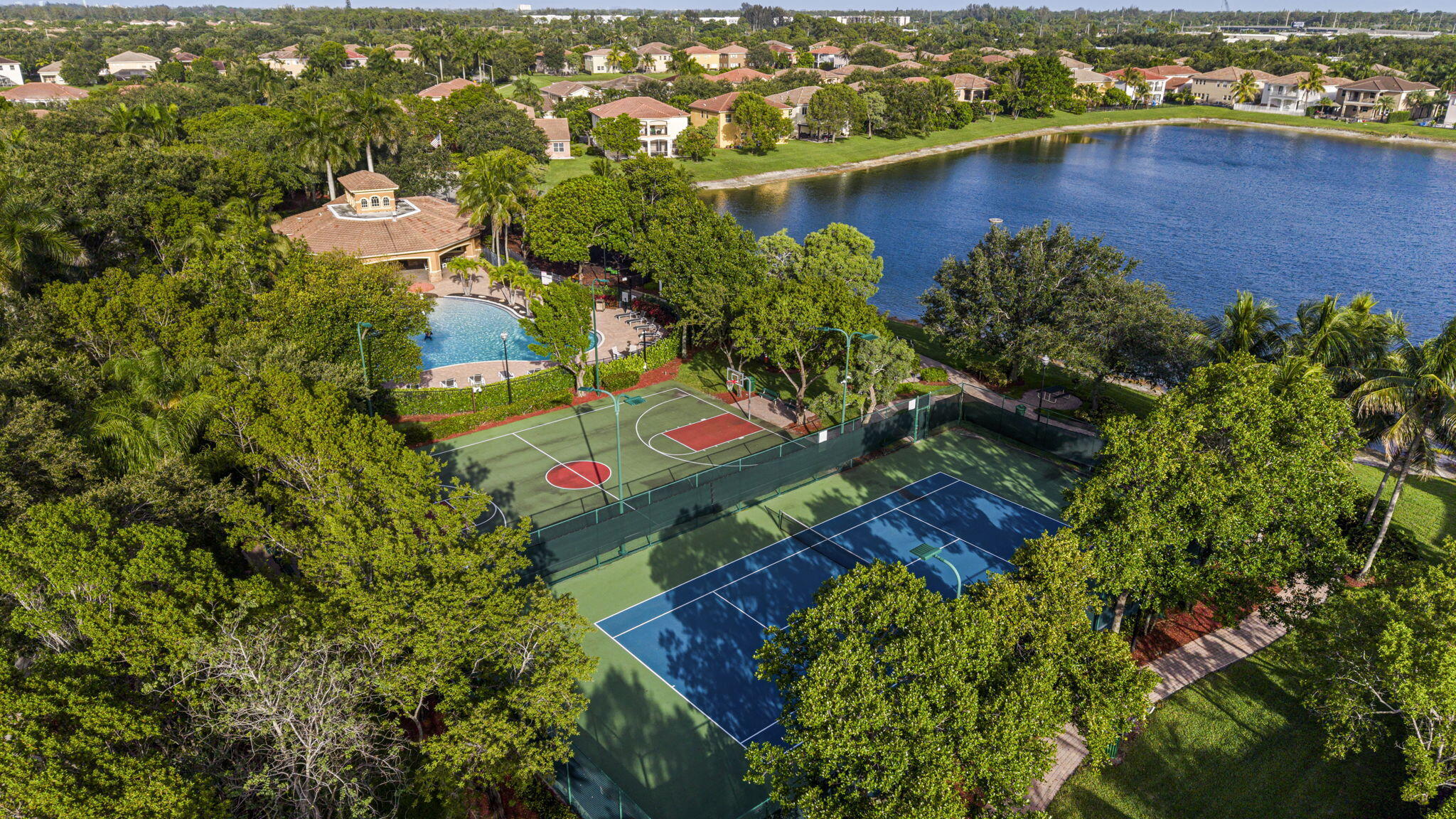 455 Cresta Circle