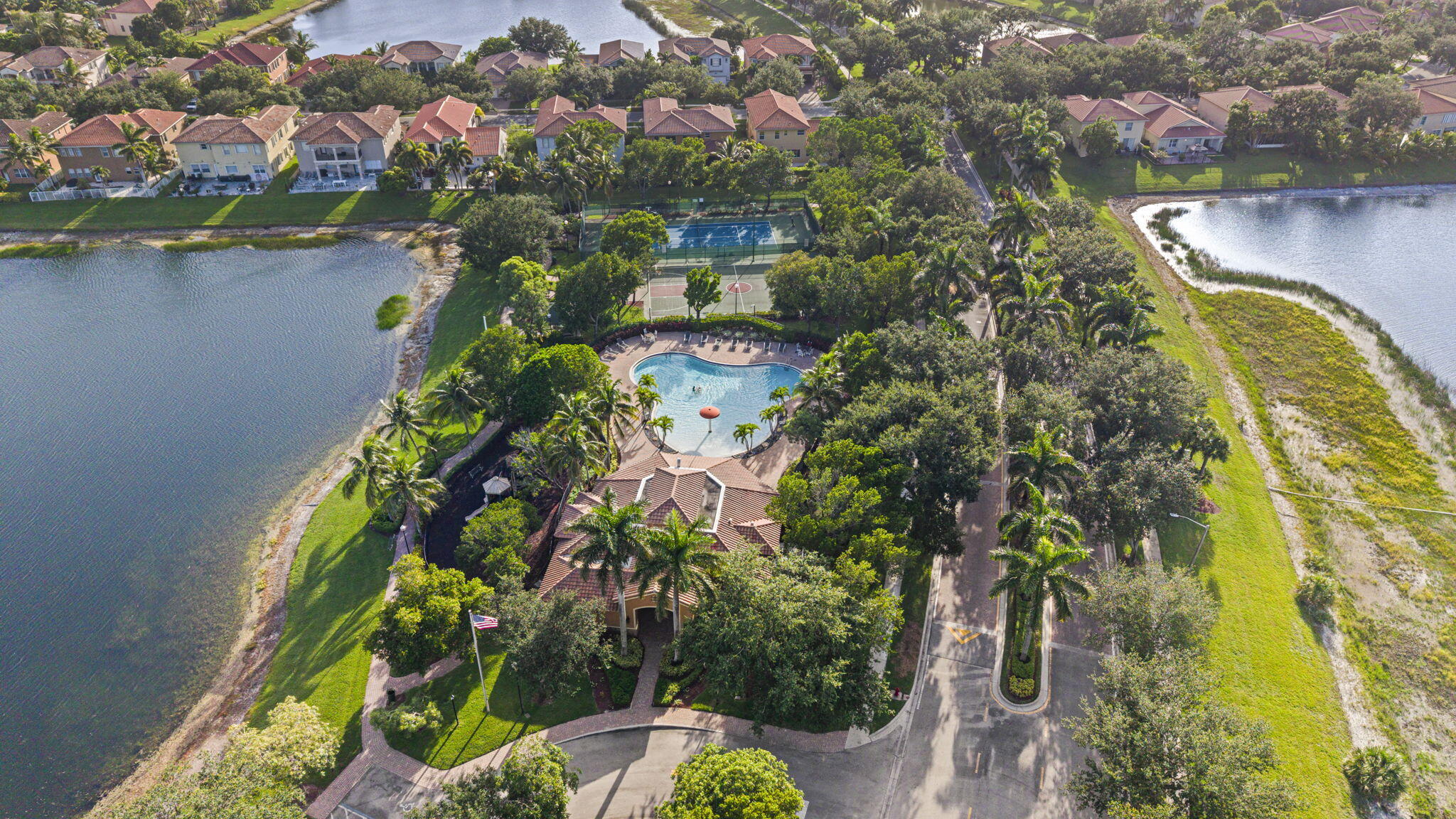 455 Cresta Circle