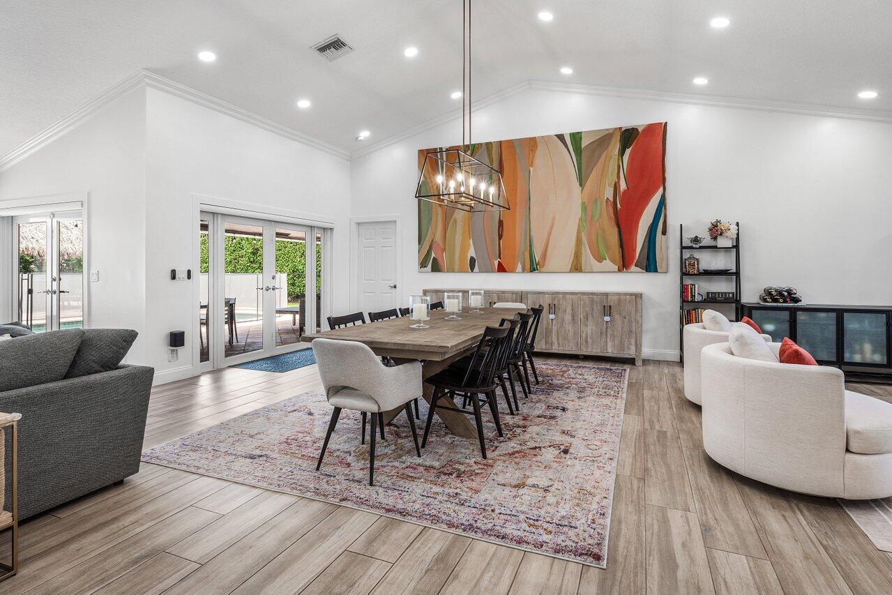 990 NW 8th Street