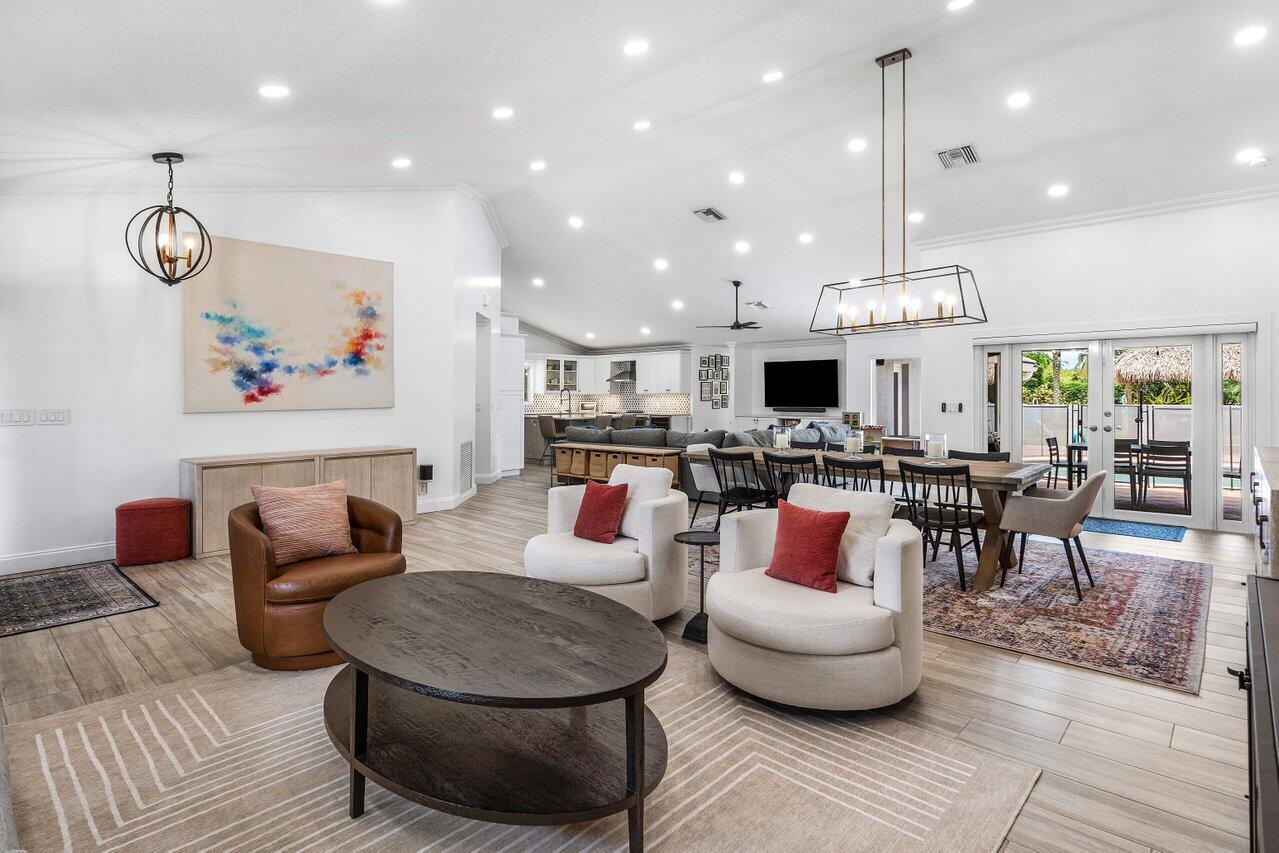 990 NW 8th Street