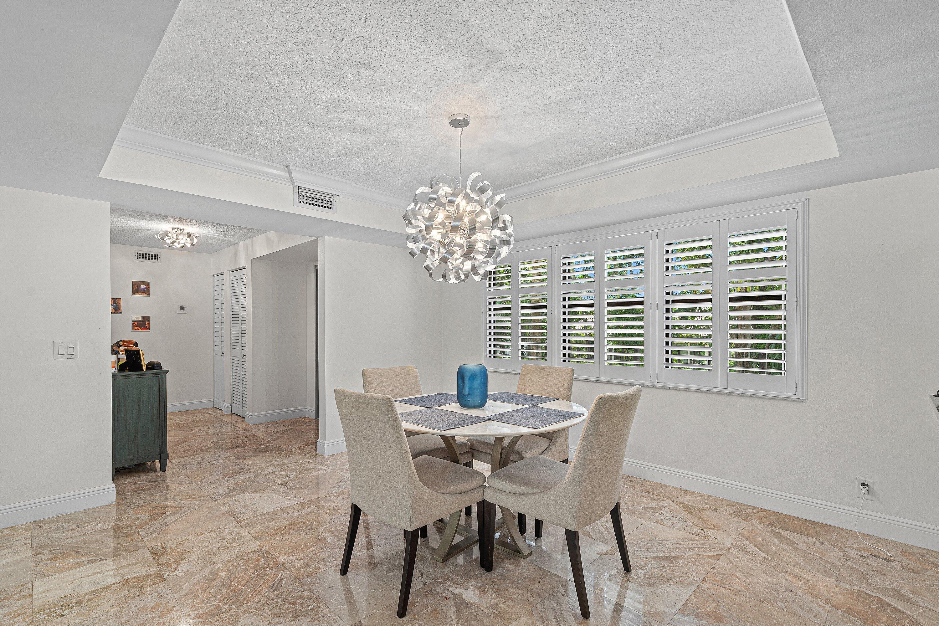 277 N OCEAN Boulevard 1040