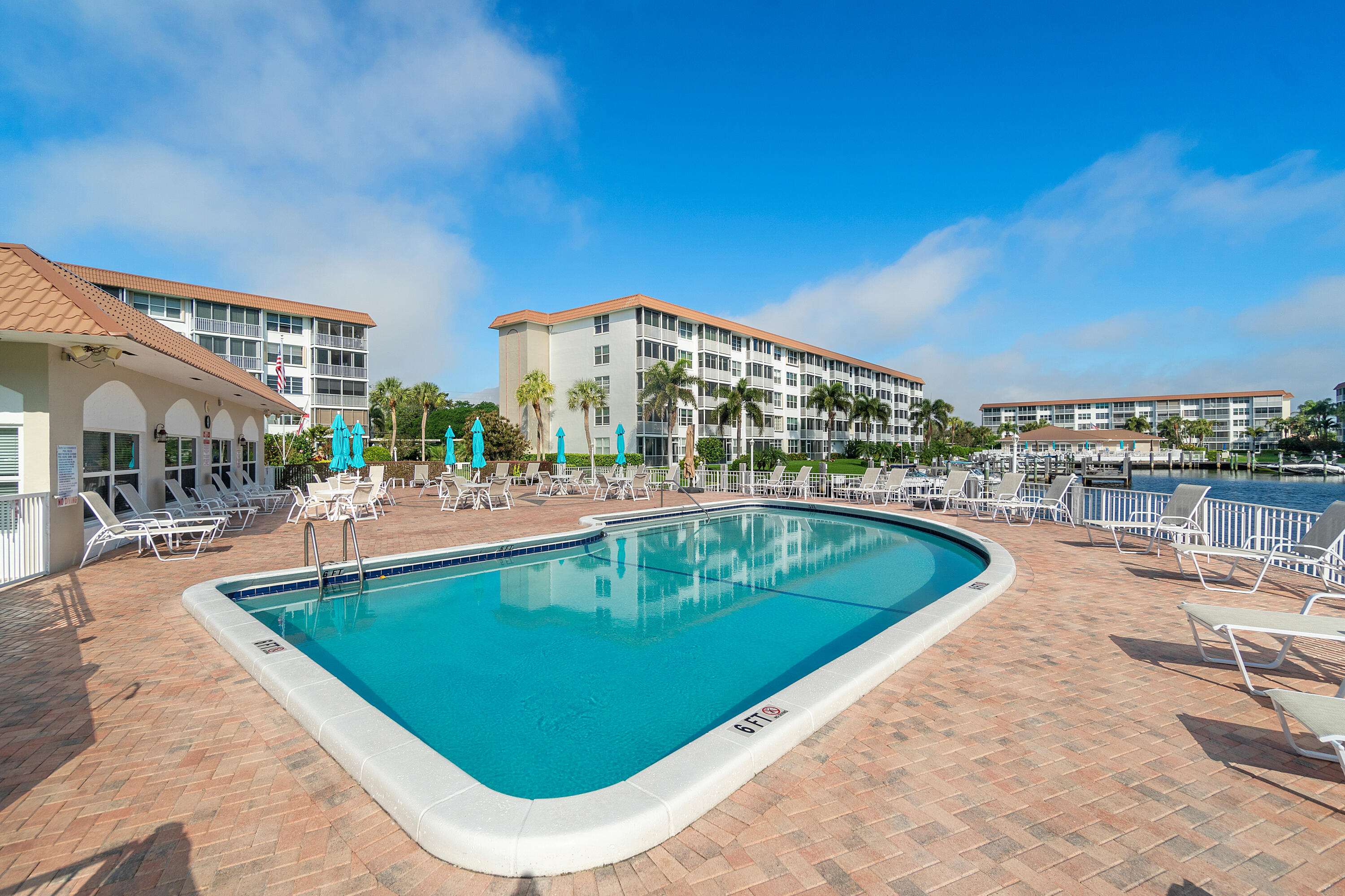 2525 Florida Boulevard 130