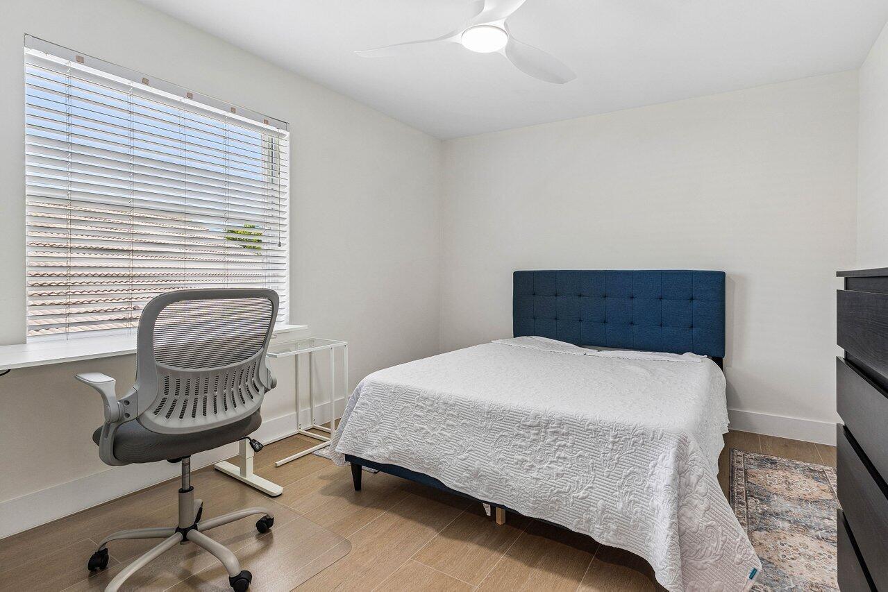 3335 NW 53rd Circle