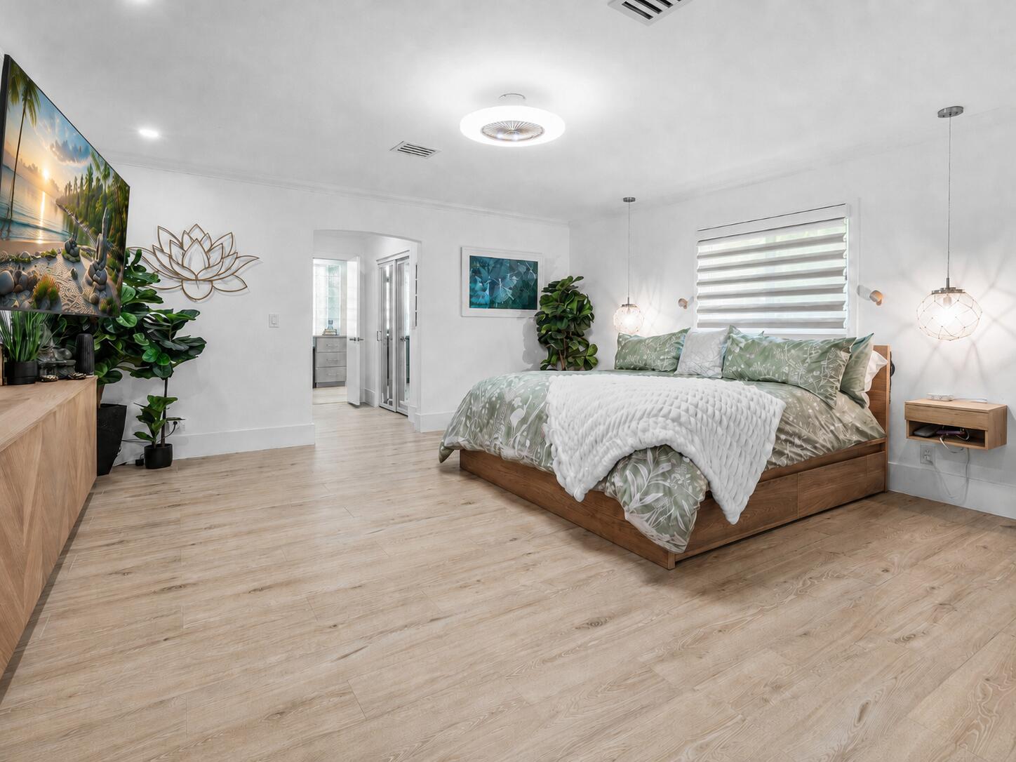 3203 NE 6th