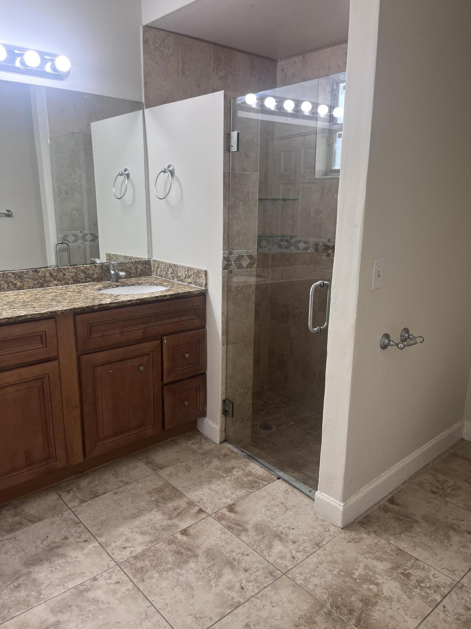 845 NW 98th Avenue