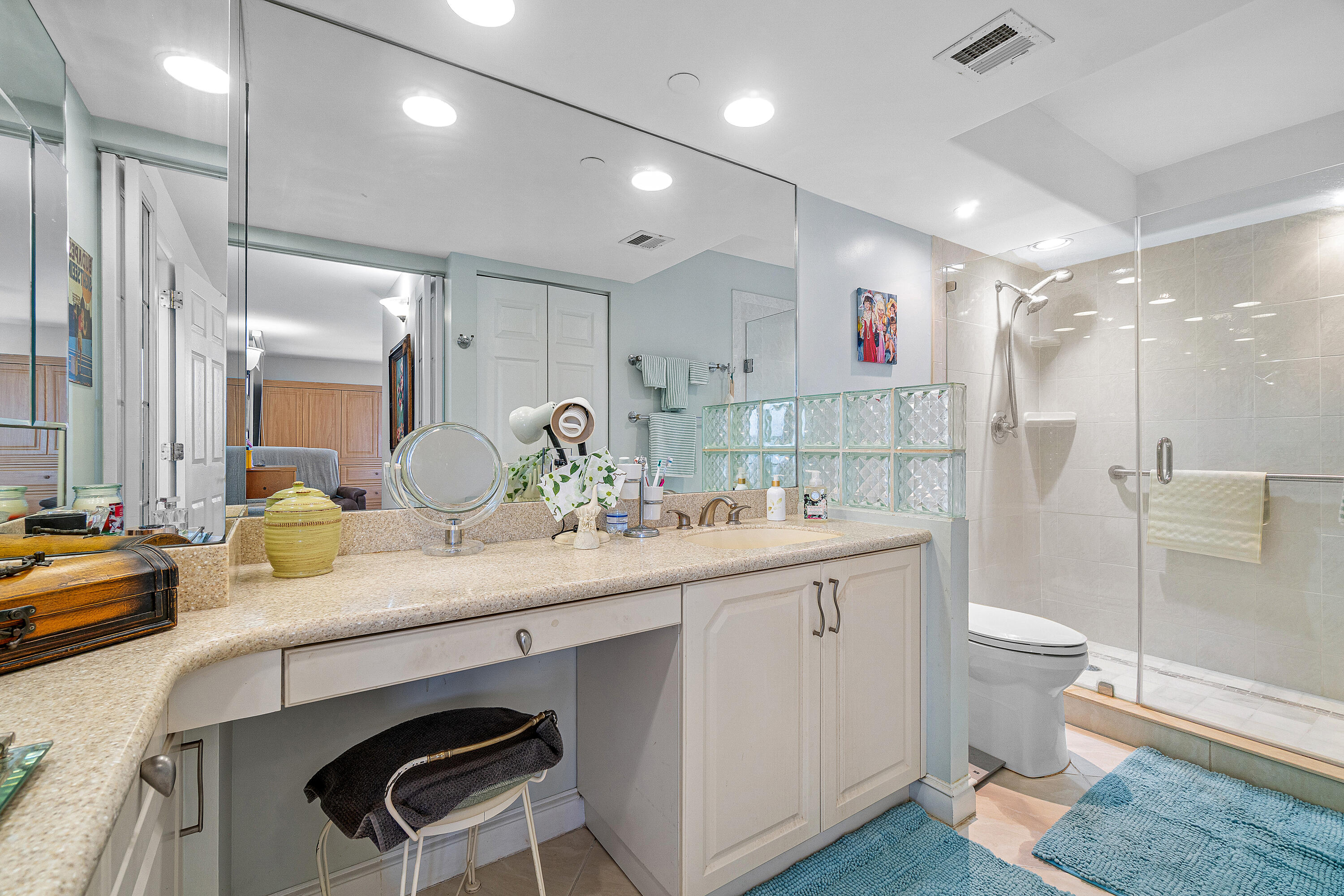 2697 N Ocean Boulevard 5070