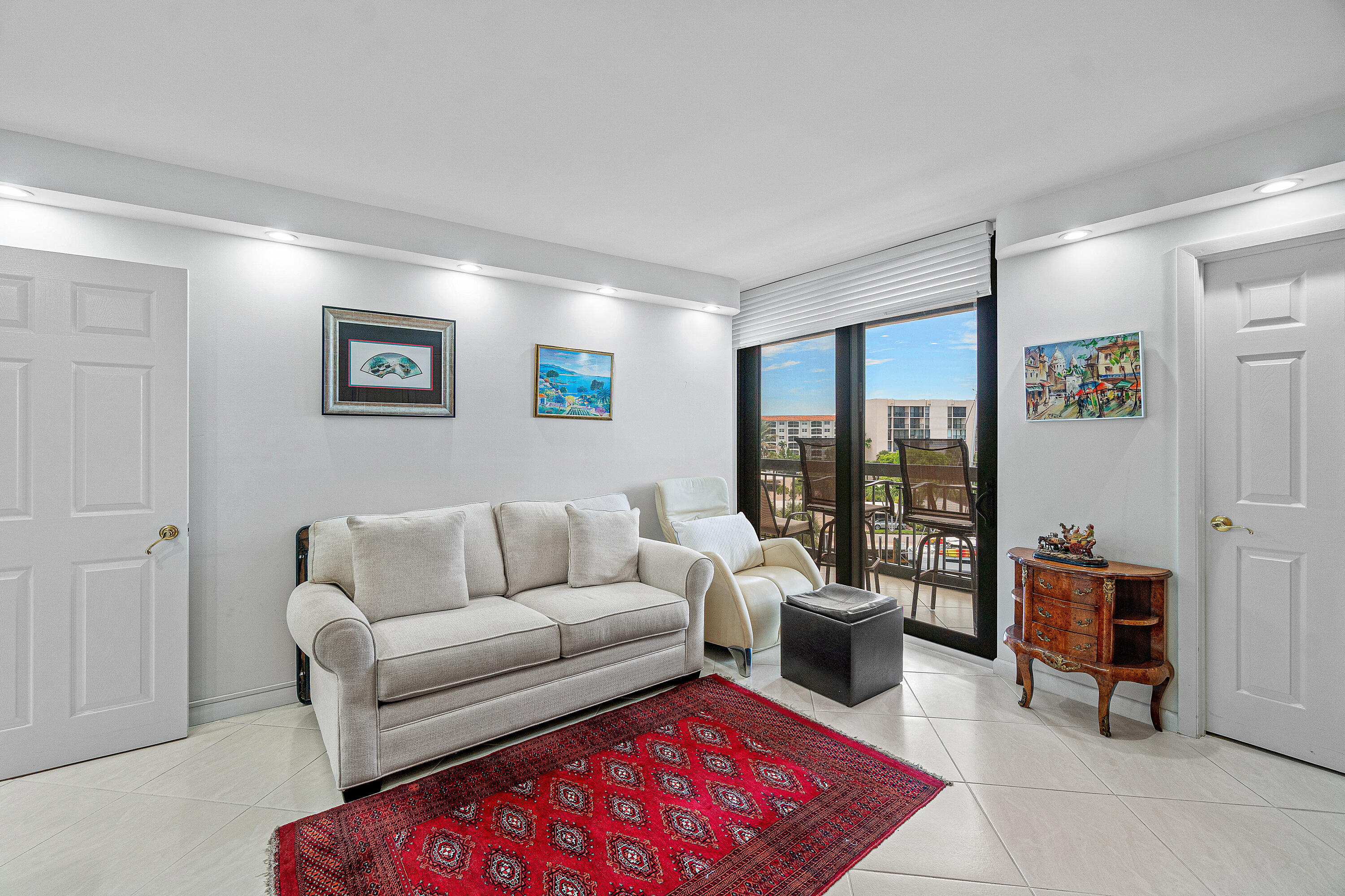 2697 N Ocean Boulevard 5070