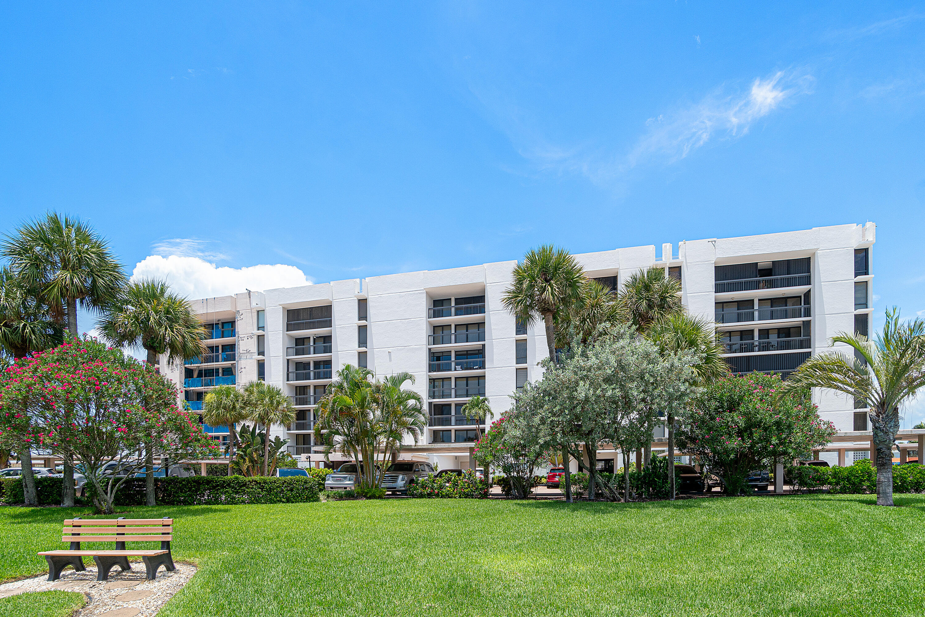 2697 N Ocean Boulevard 5070