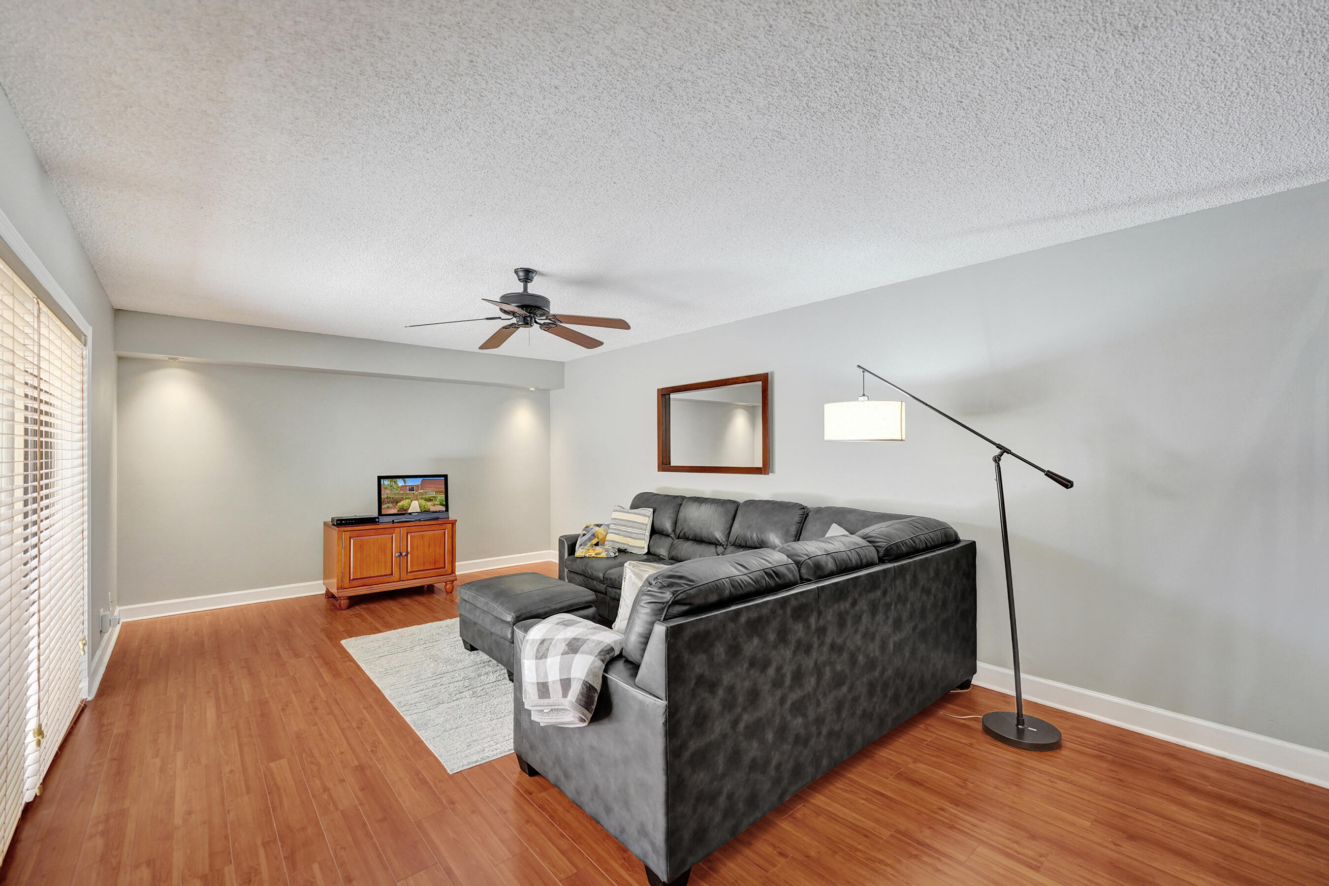 714 NW 98TH Circle