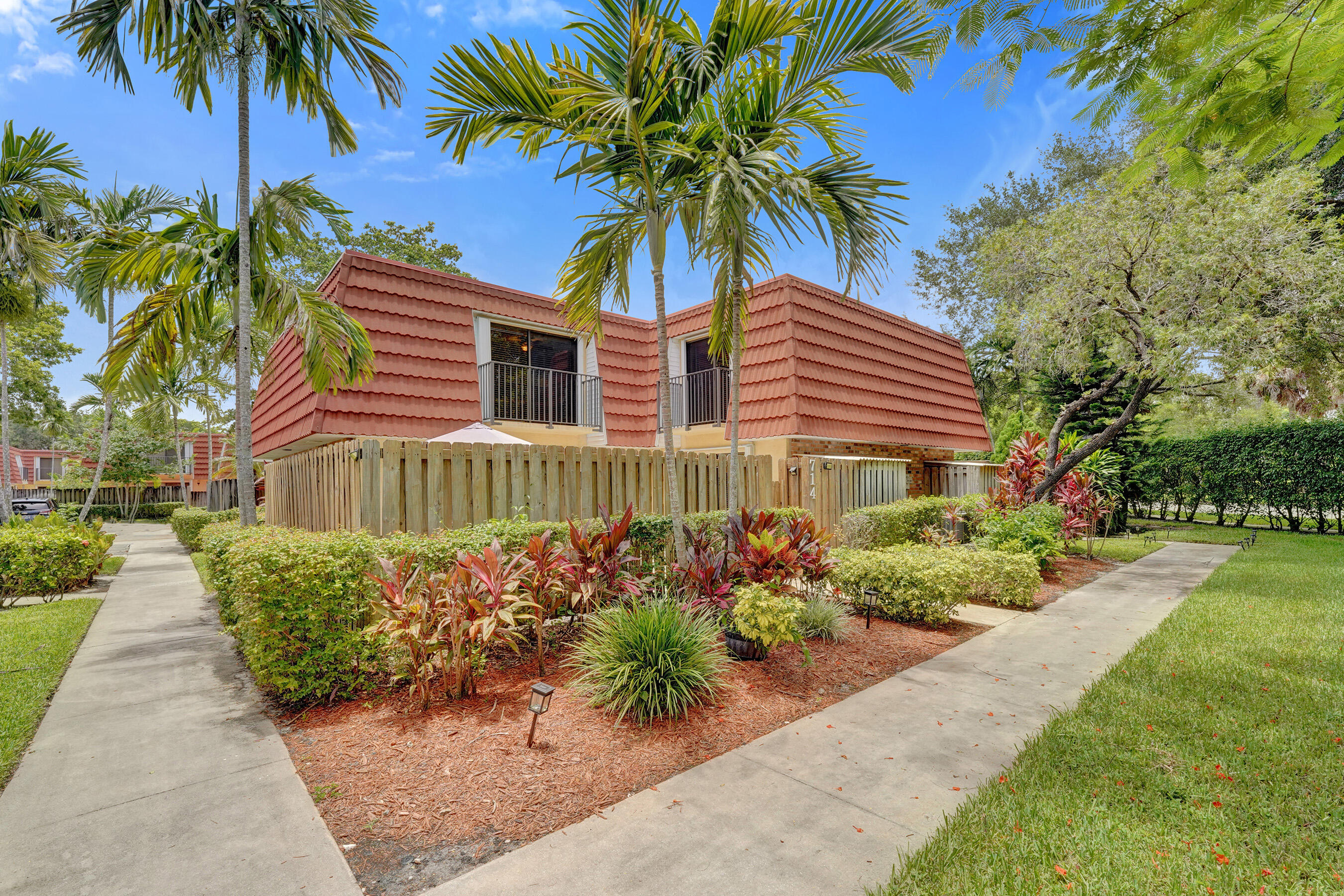714 NW 98TH Circle