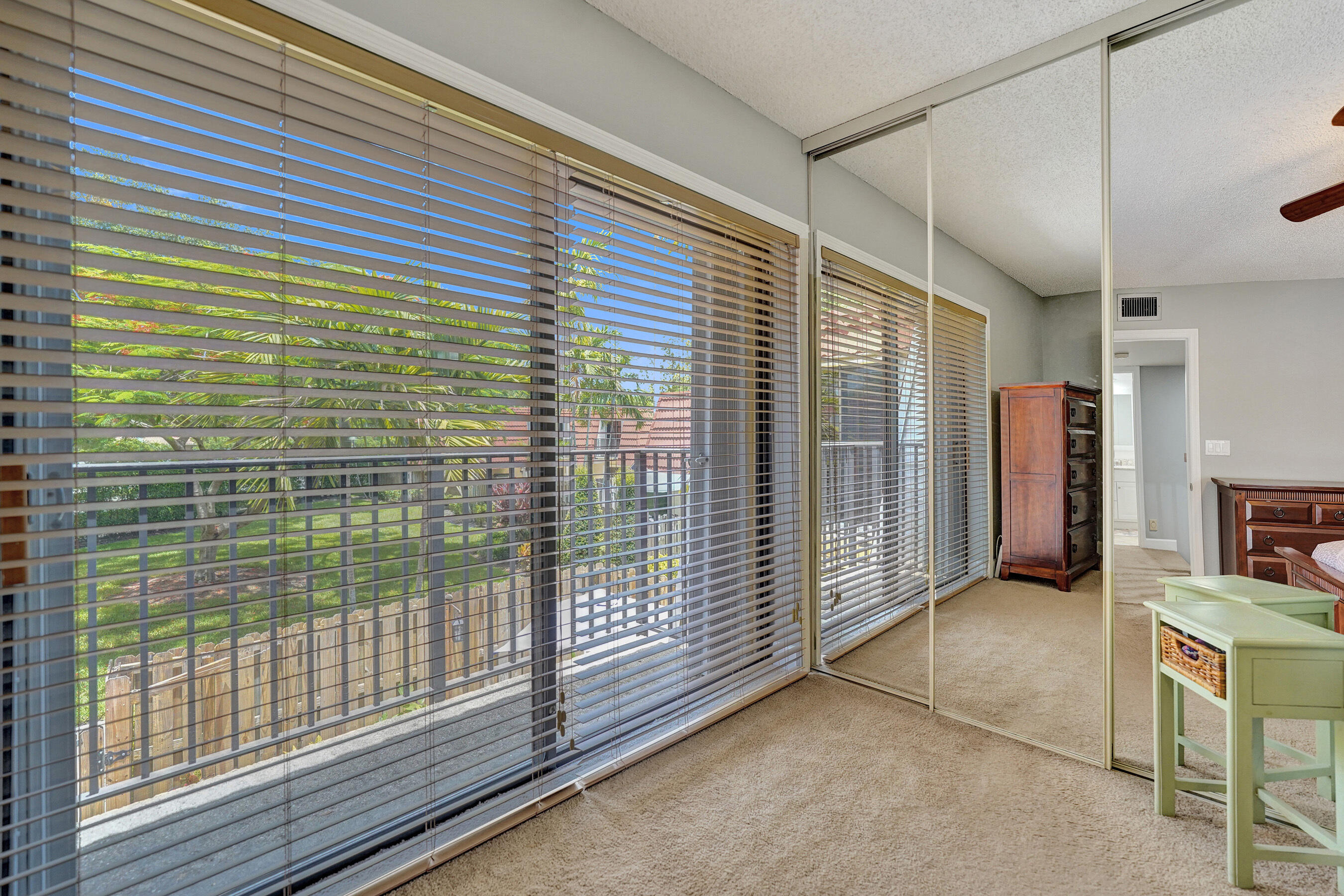 714 NW 98TH Circle
