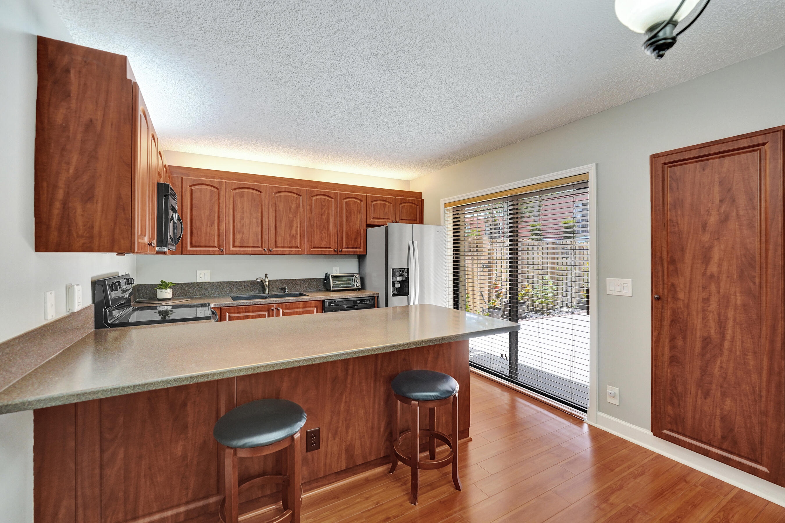 714 NW 98TH Circle