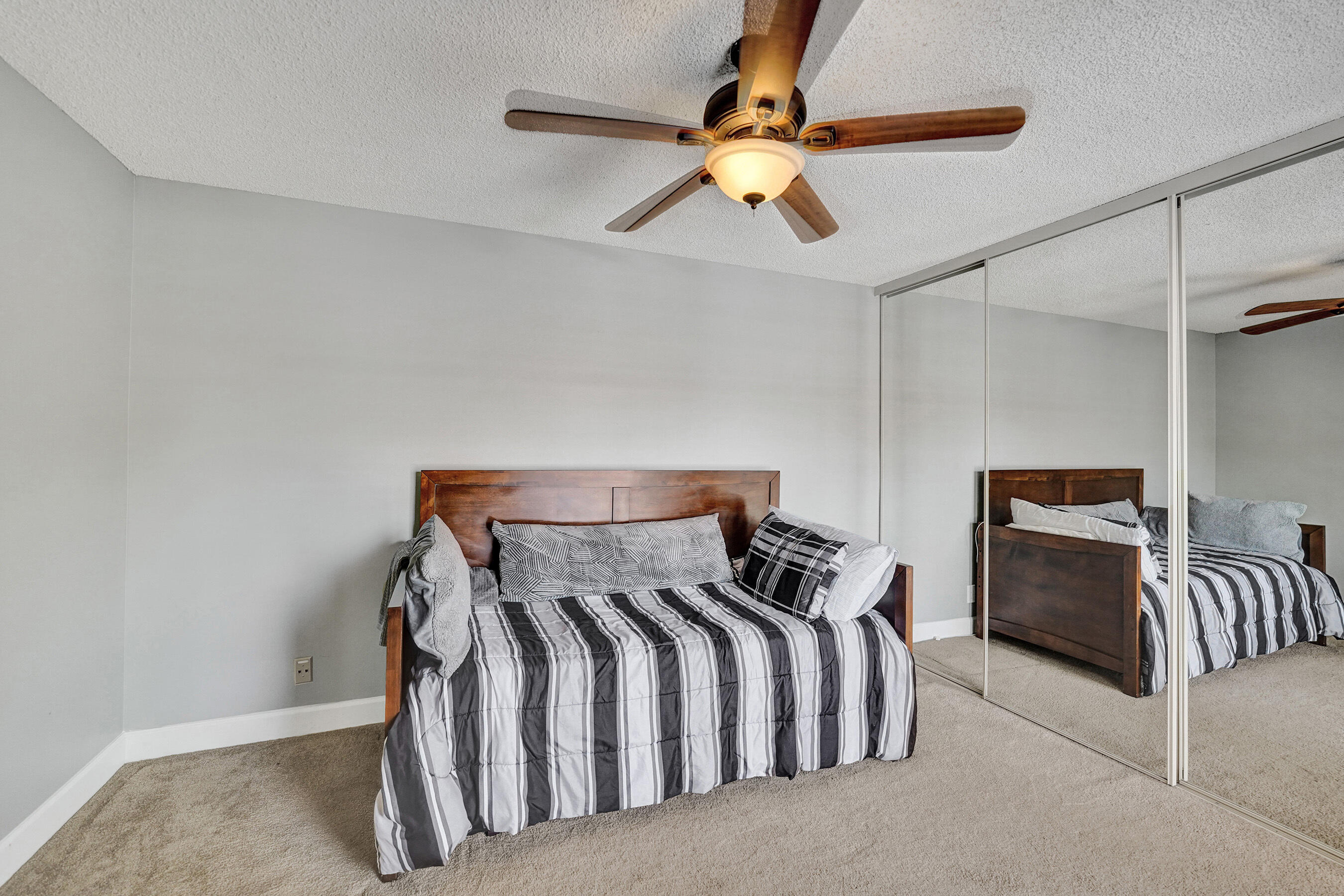714 NW 98TH Circle