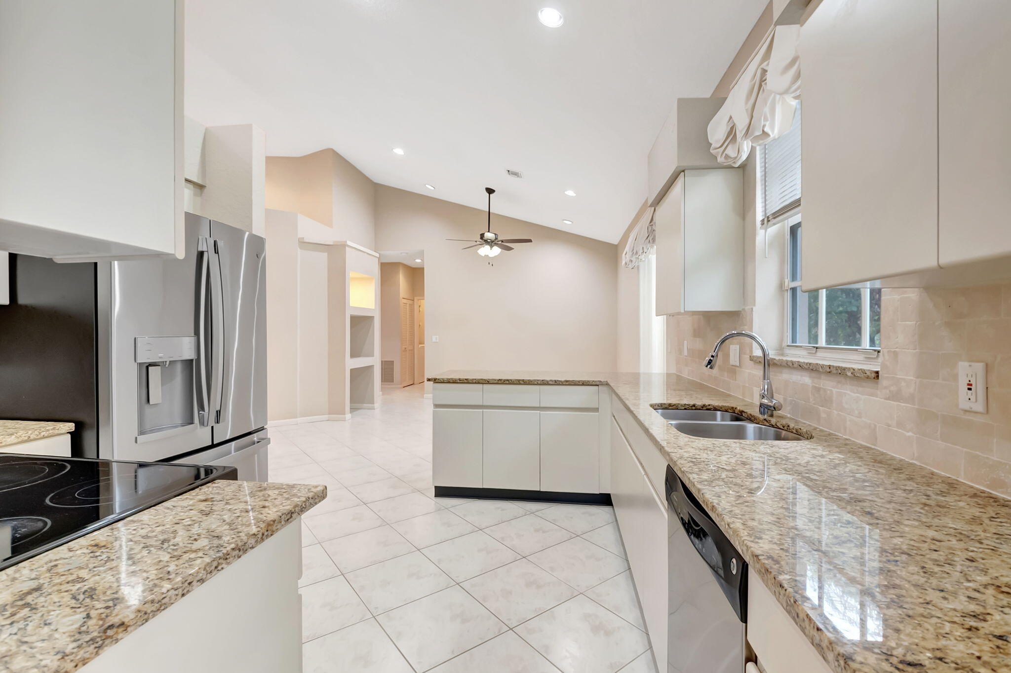 11081 Springbrook Circle