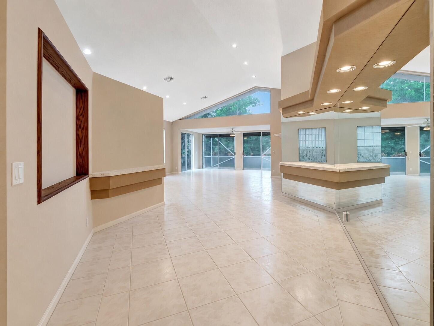 11081 Springbrook Circle