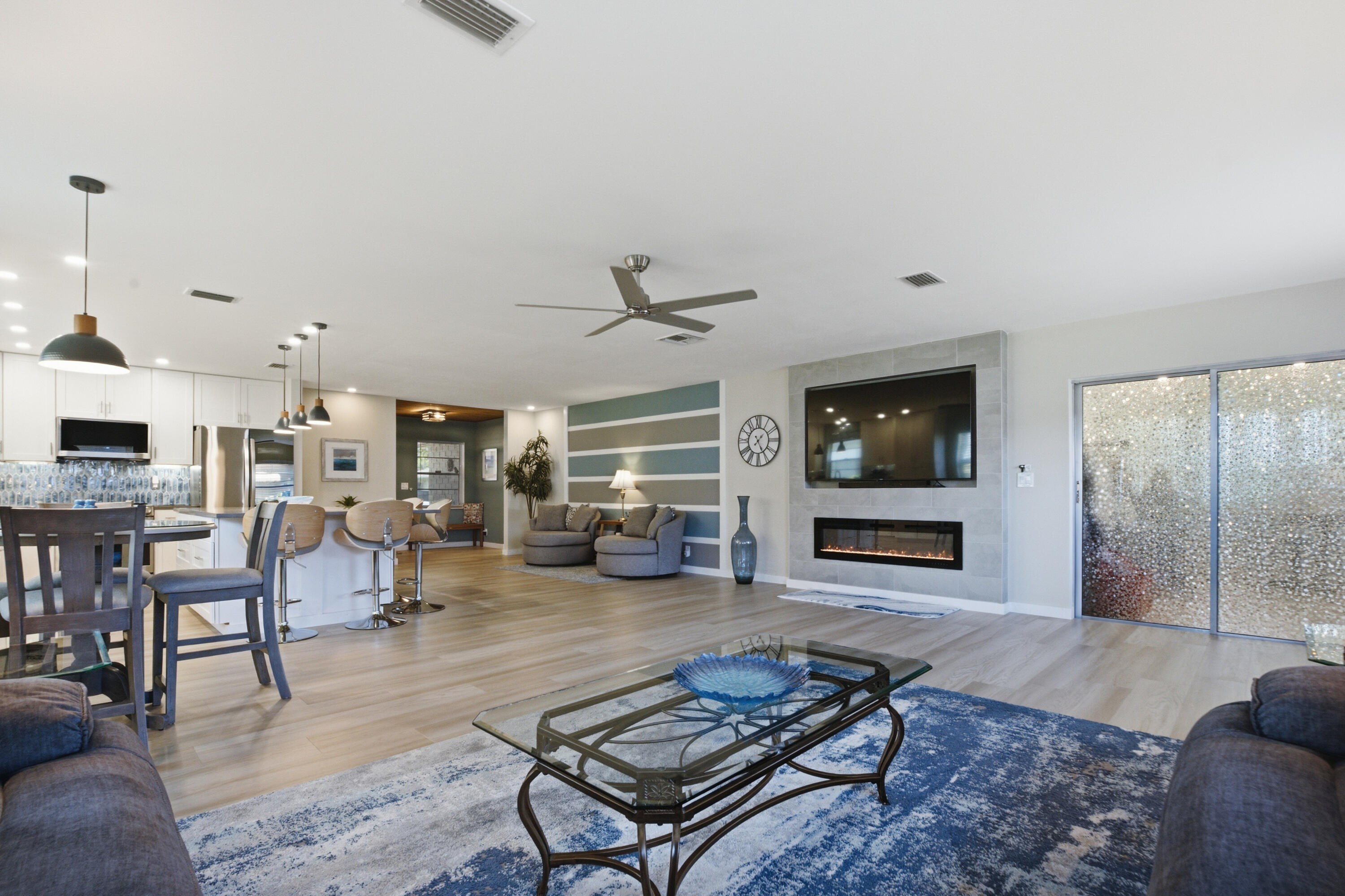 6125 Stanley Lane